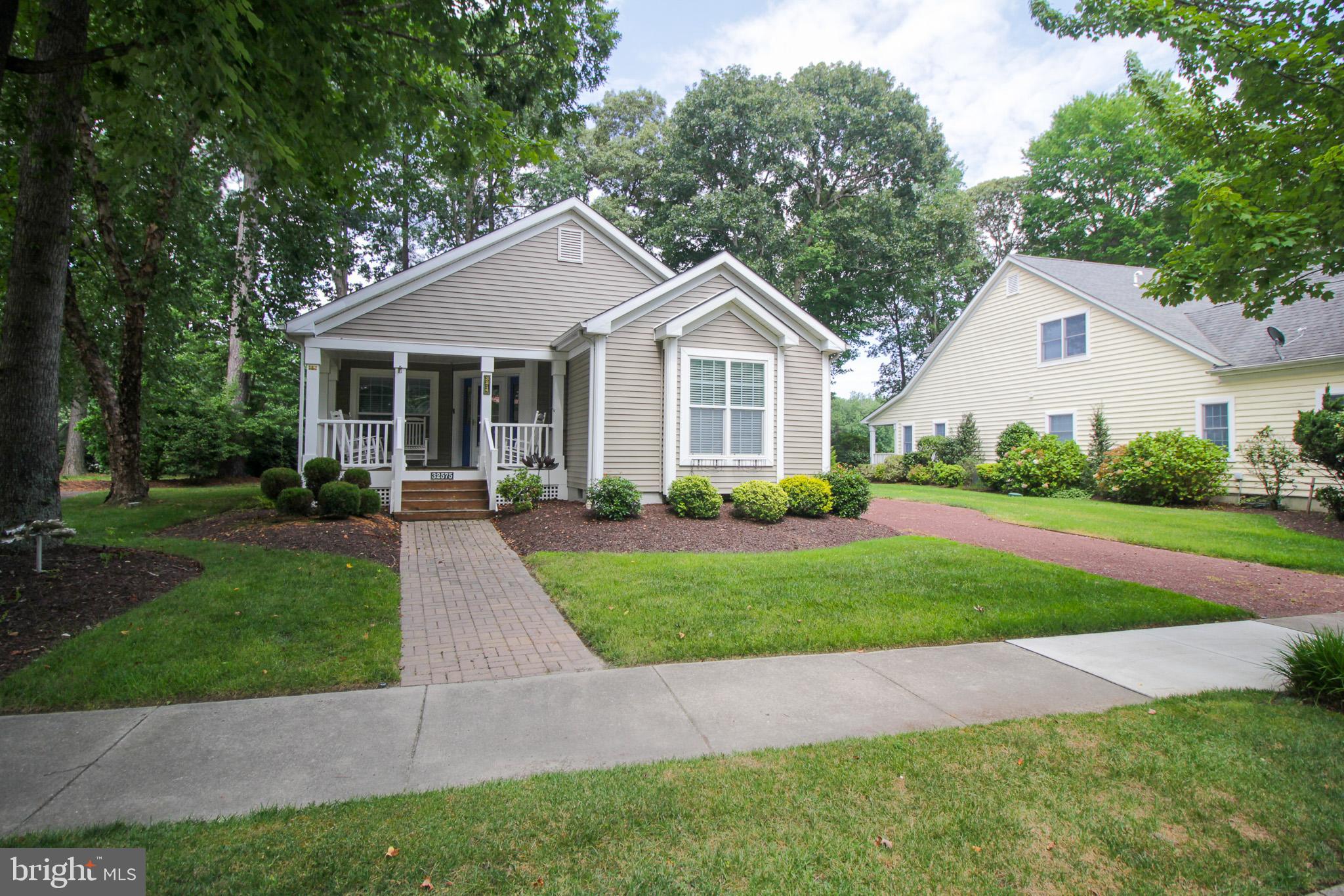 BAYWOOD - Residential