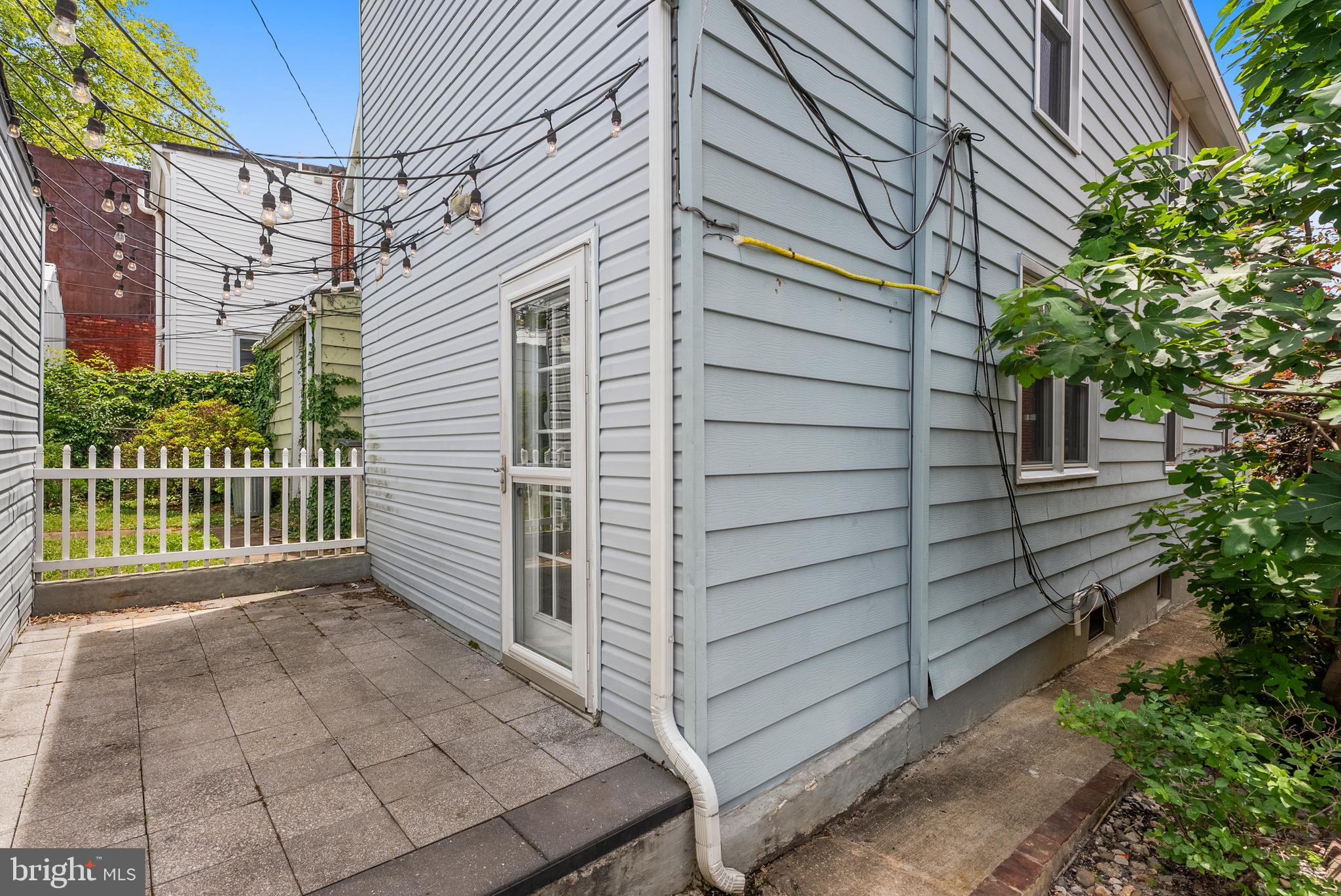 HAMPDEN HISTORIC DISTRICT - Residential
