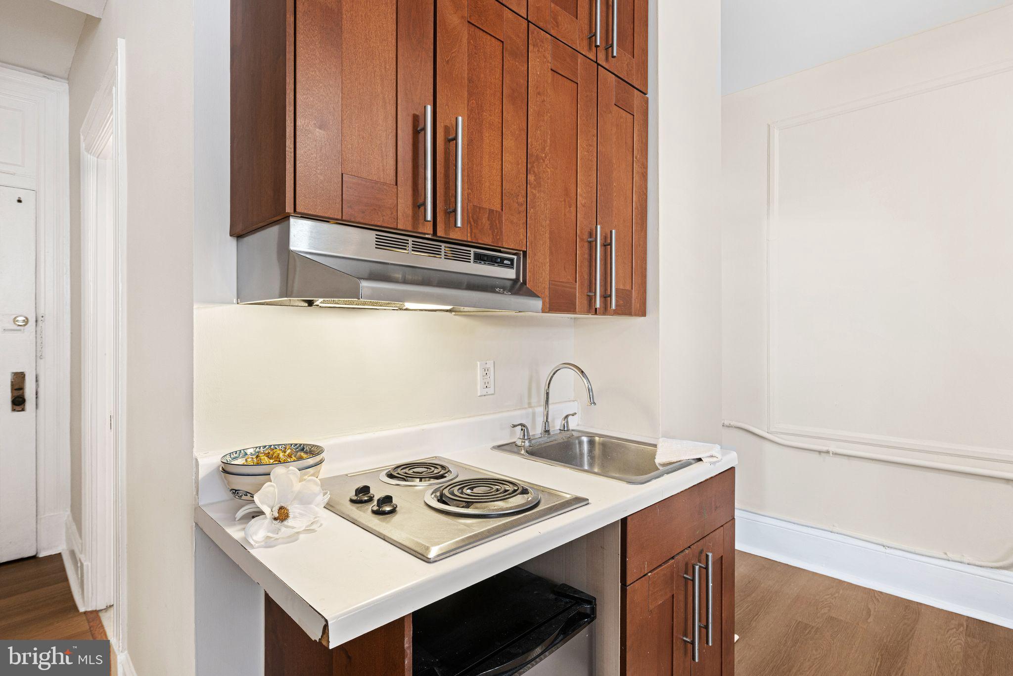 CENTER CITY - Residential Lease