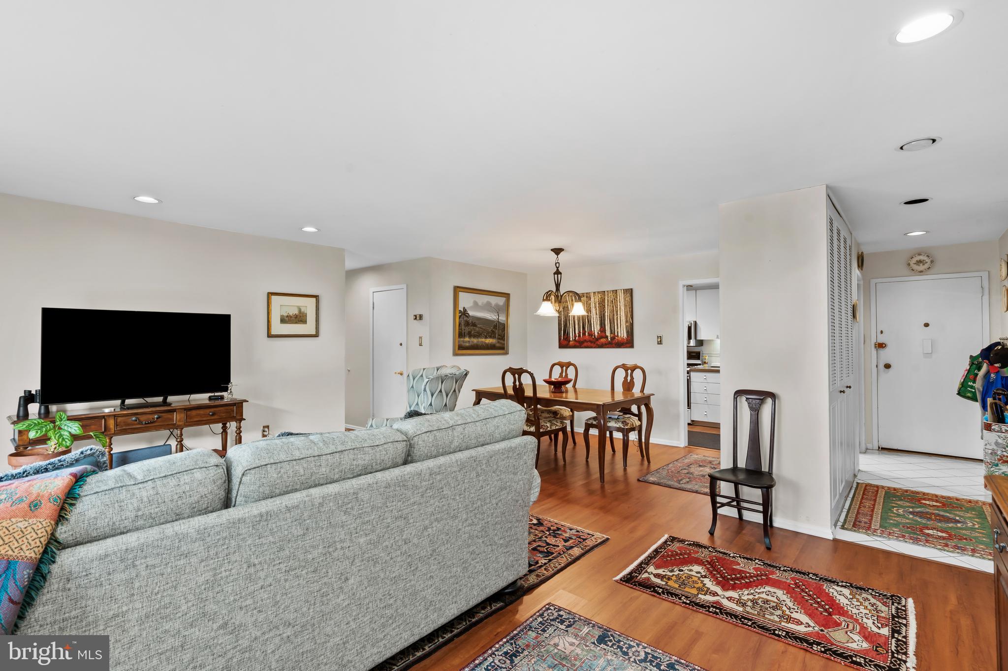 BEAVER HILL - Residential