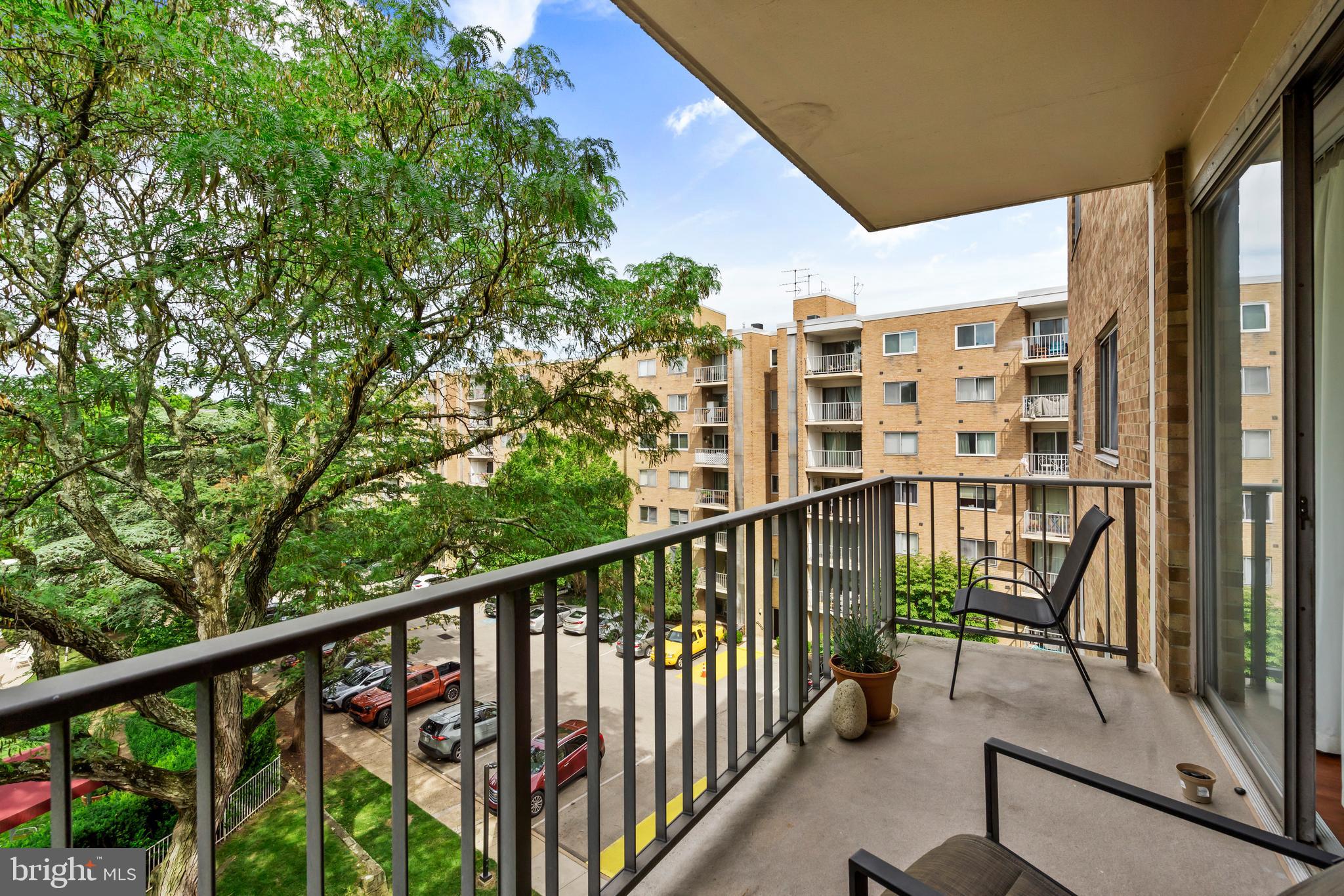 BEAVER HILL - Residential