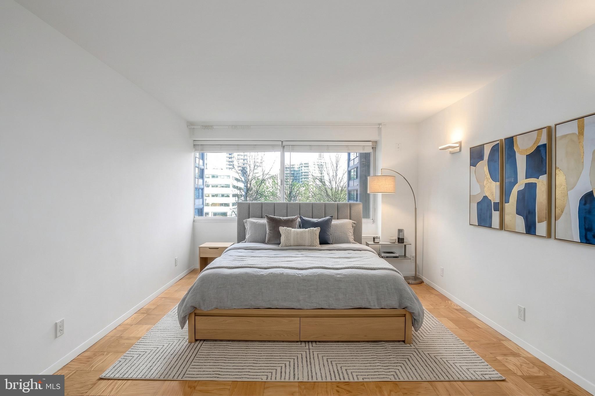FRIENDSHIP HEIGHTS - Residential