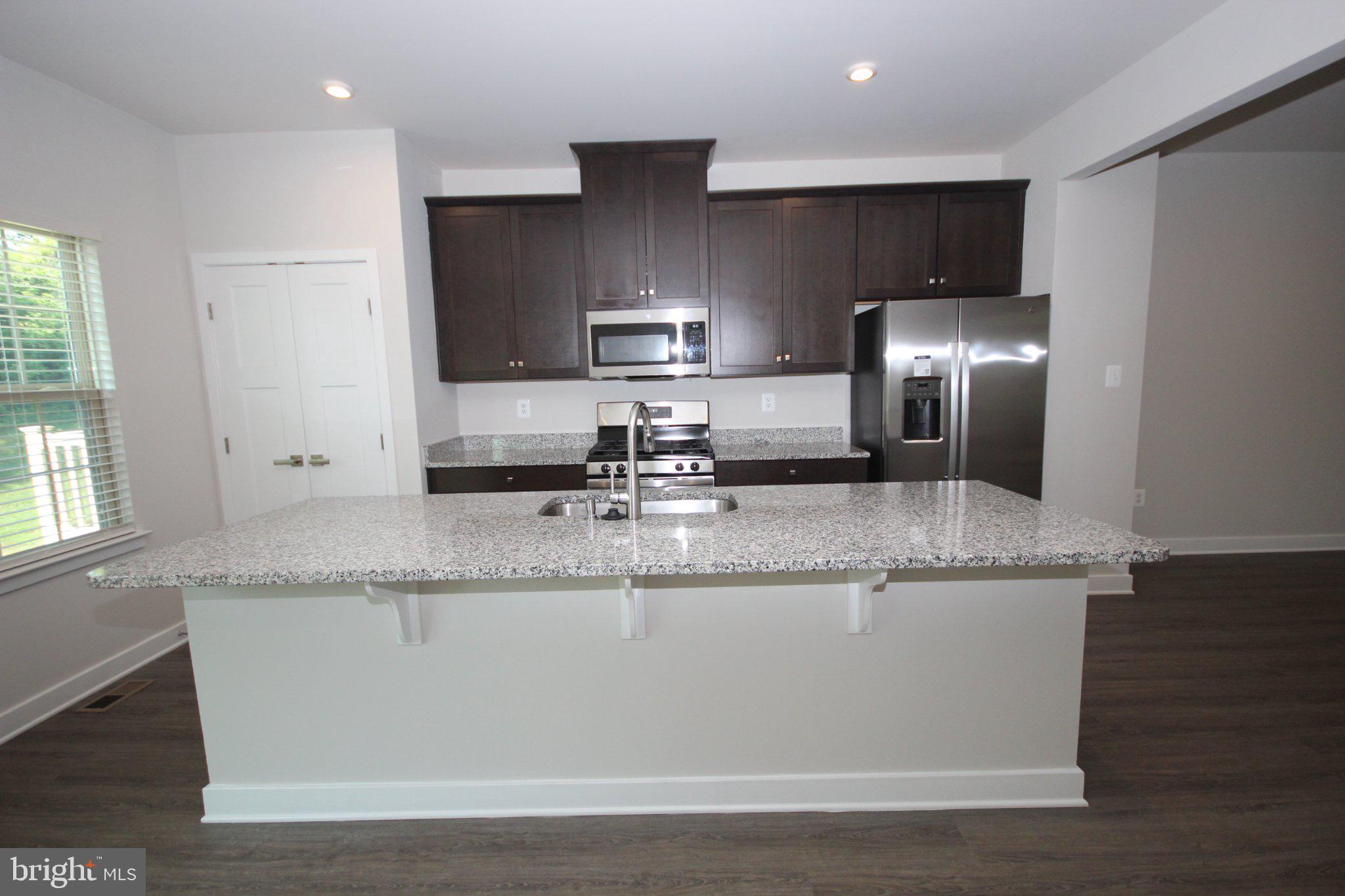 MONTGOMERY VILLAGE - Residential