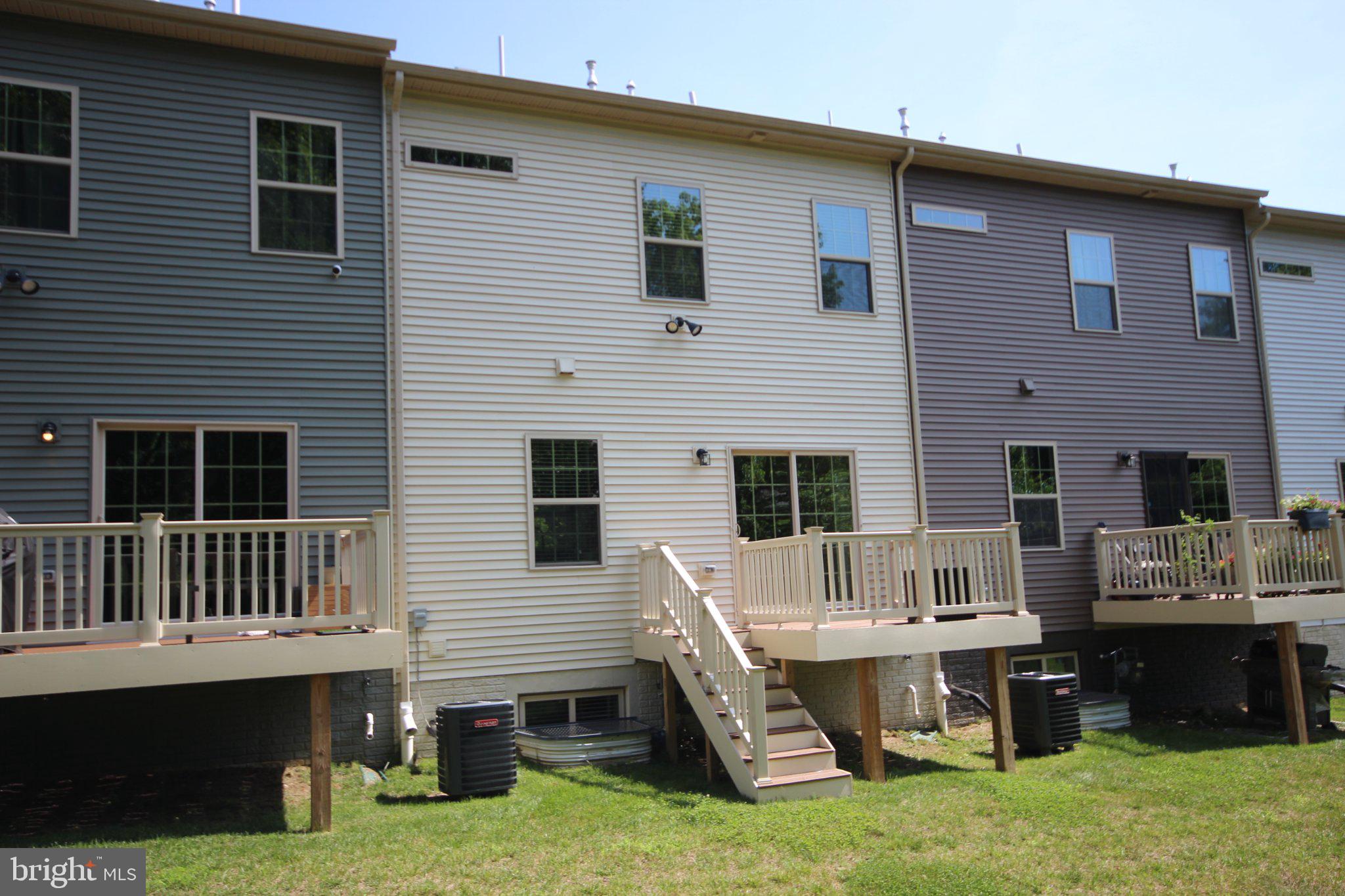 MONTGOMERY VILLAGE - Residential