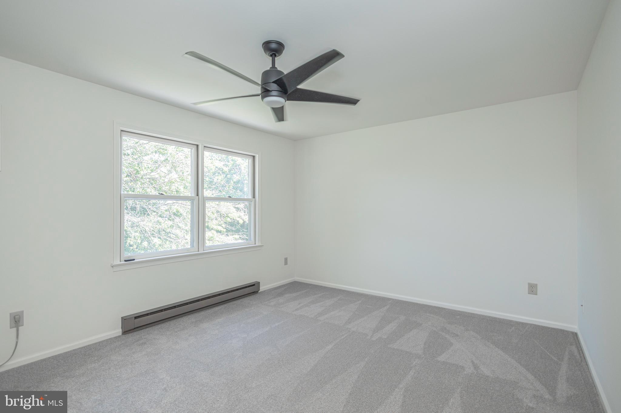 STERLING KNOLL - Residential