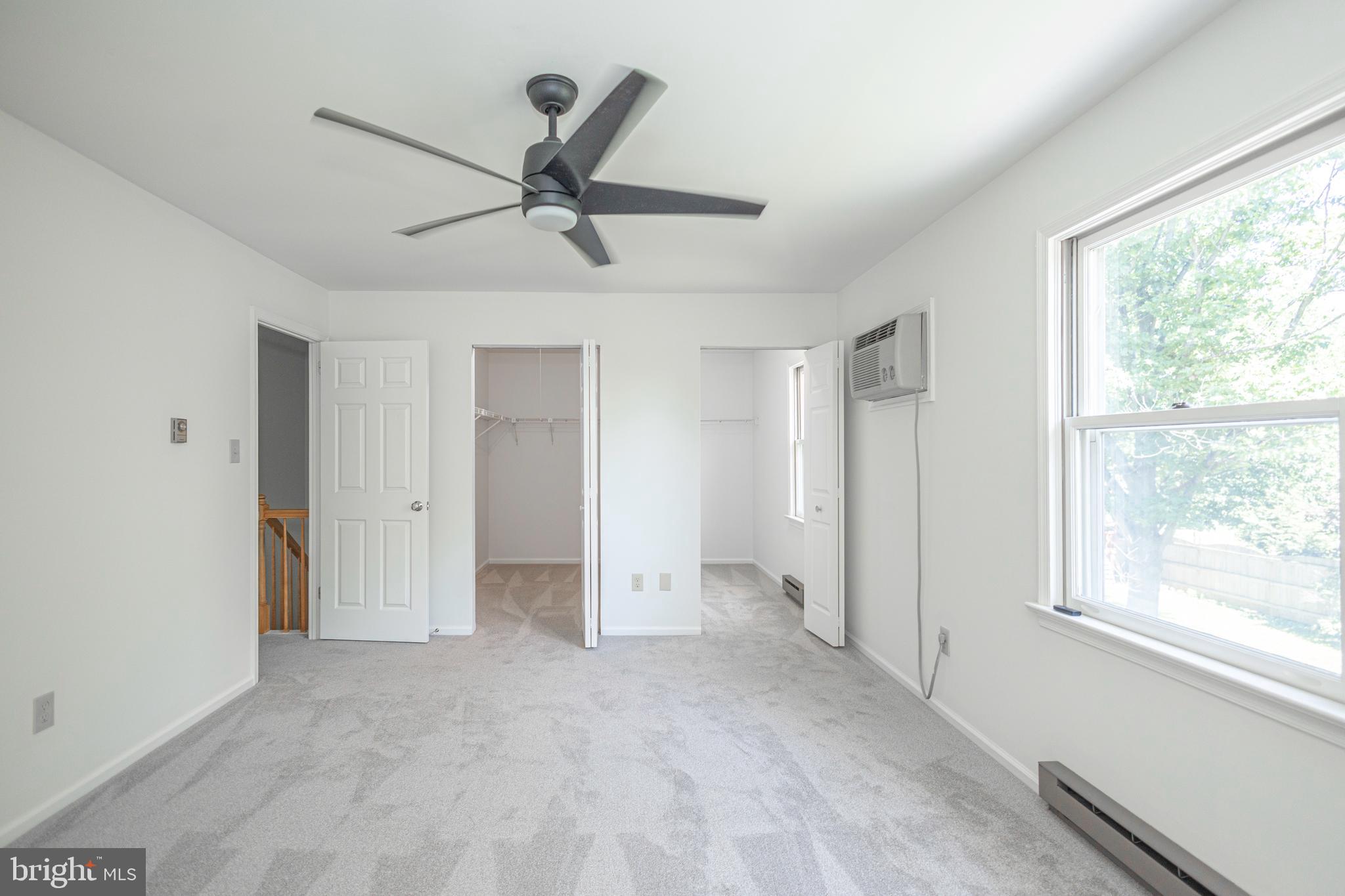 STERLING KNOLL - Residential