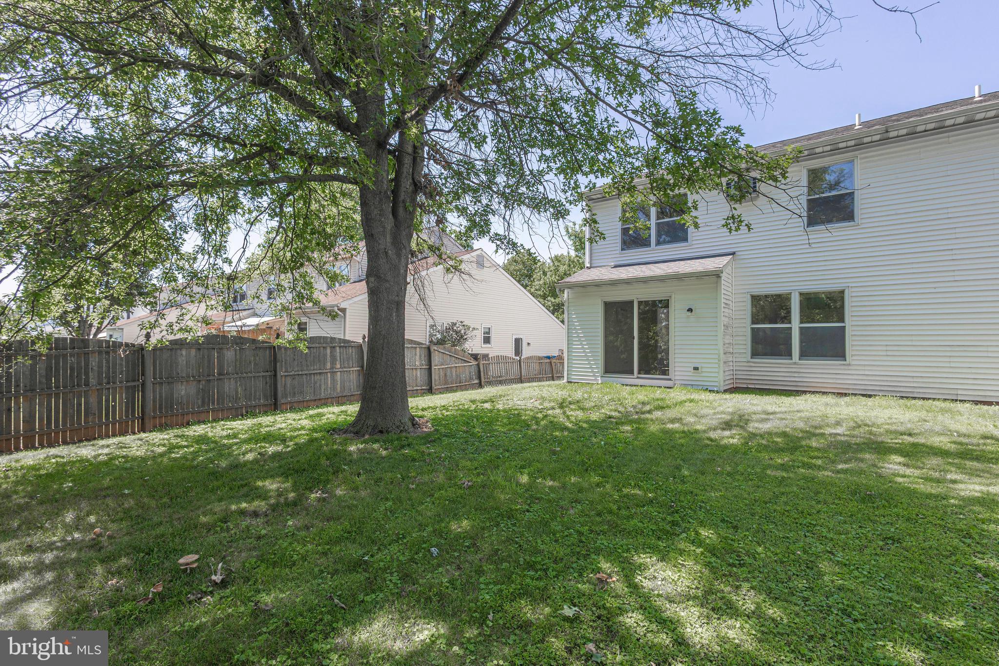 STERLING KNOLL - Residential