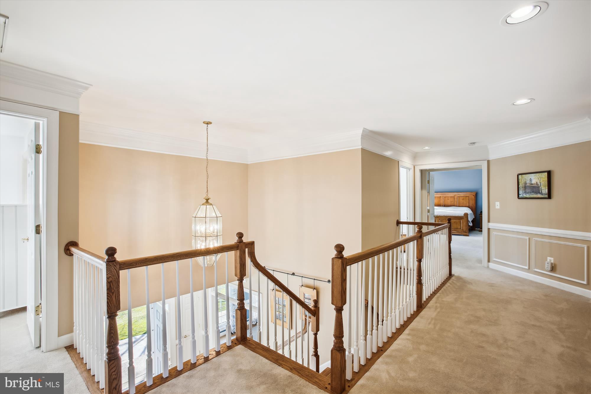 CROSSFIELDS - Residential