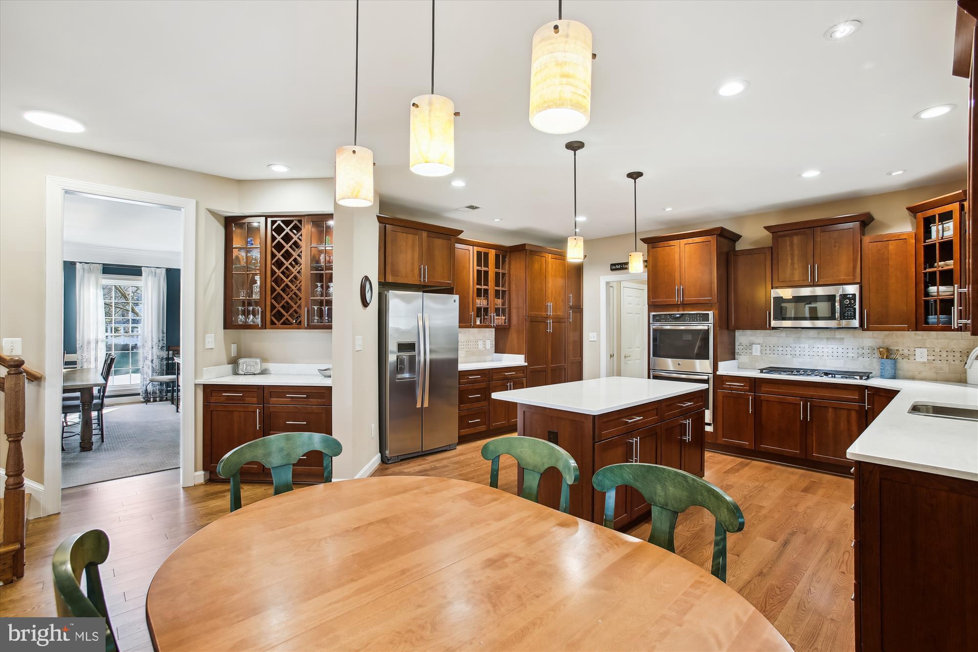 CROSSFIELDS - Residential