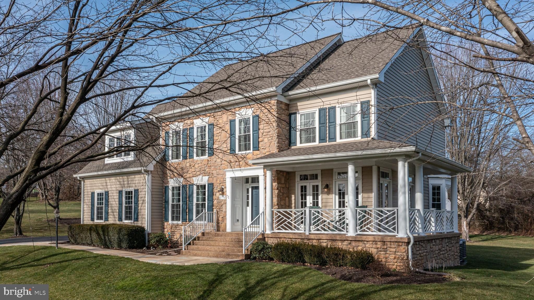 CROSSFIELDS - Residential