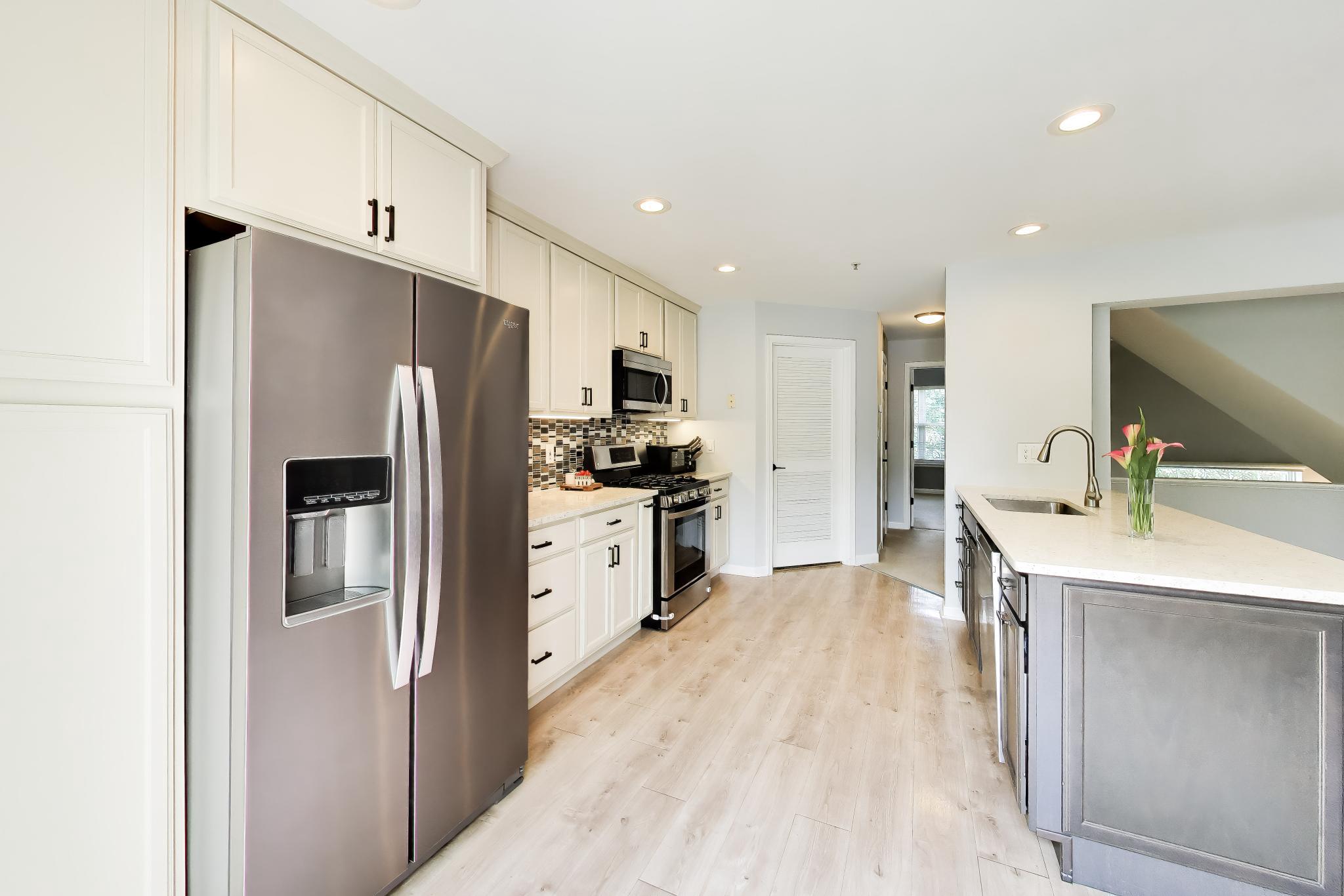 GLADE AT HUNTERS WOODS - Residential