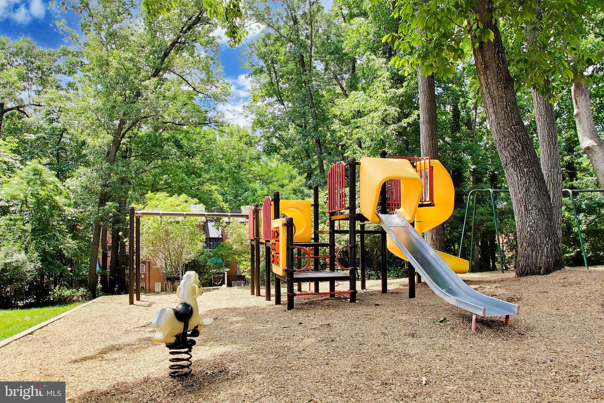 GLADE AT HUNTERS WOODS - Residential