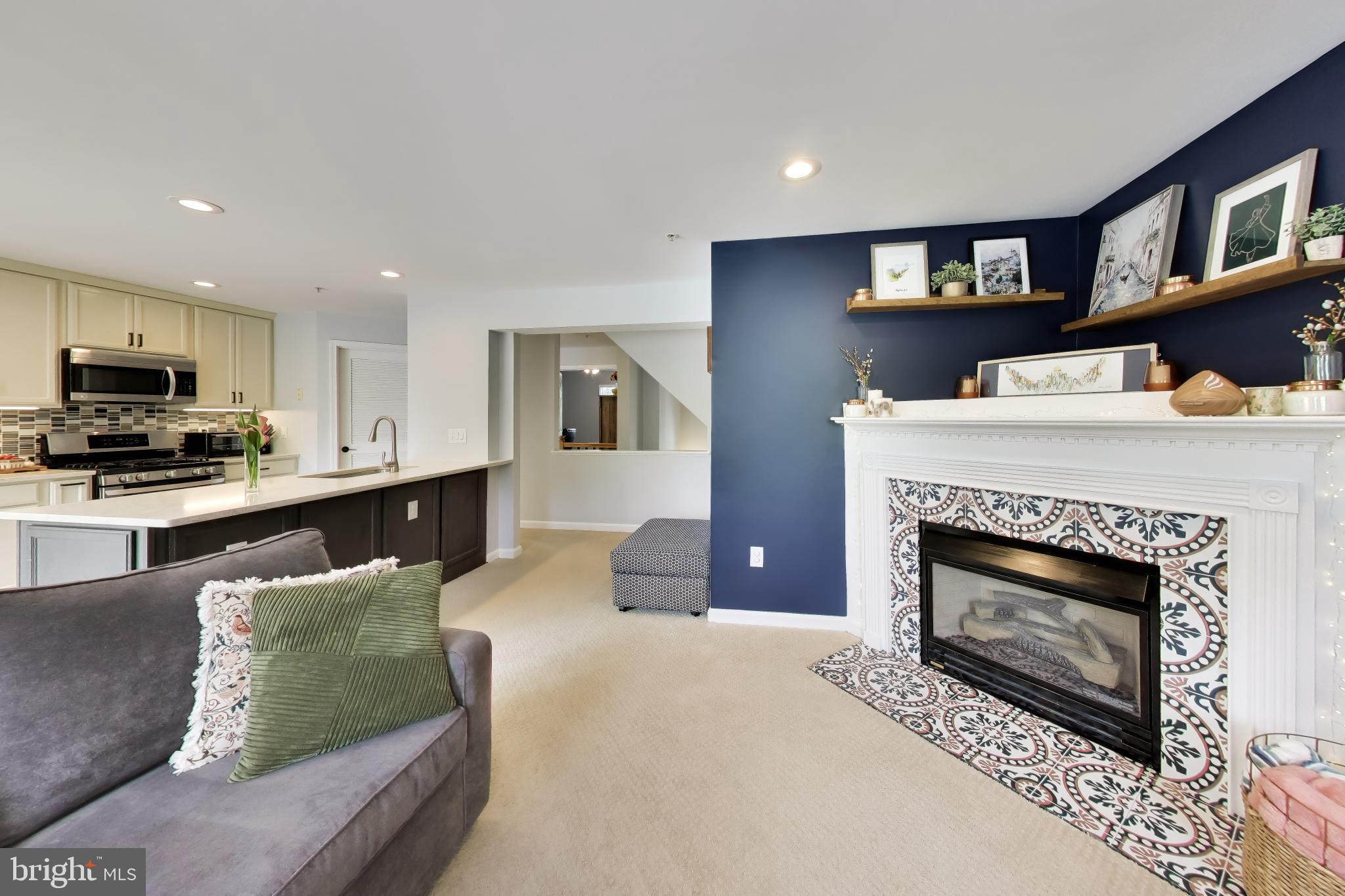 GLADE AT HUNTERS WOODS - Residential