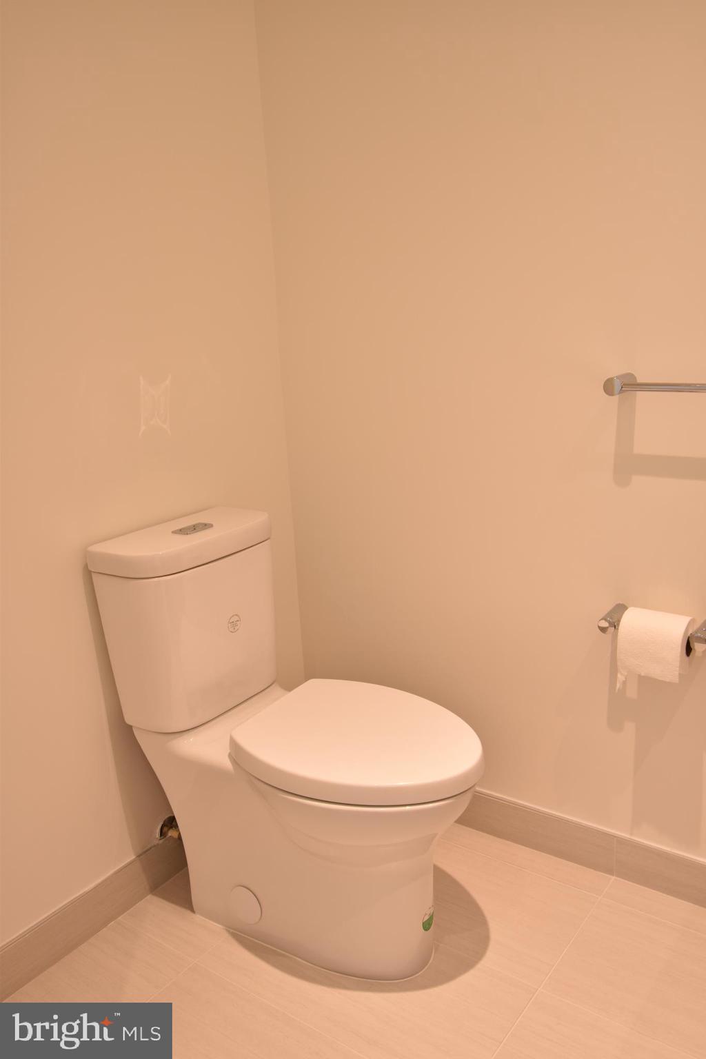 THE BORO TYSONS - Residential