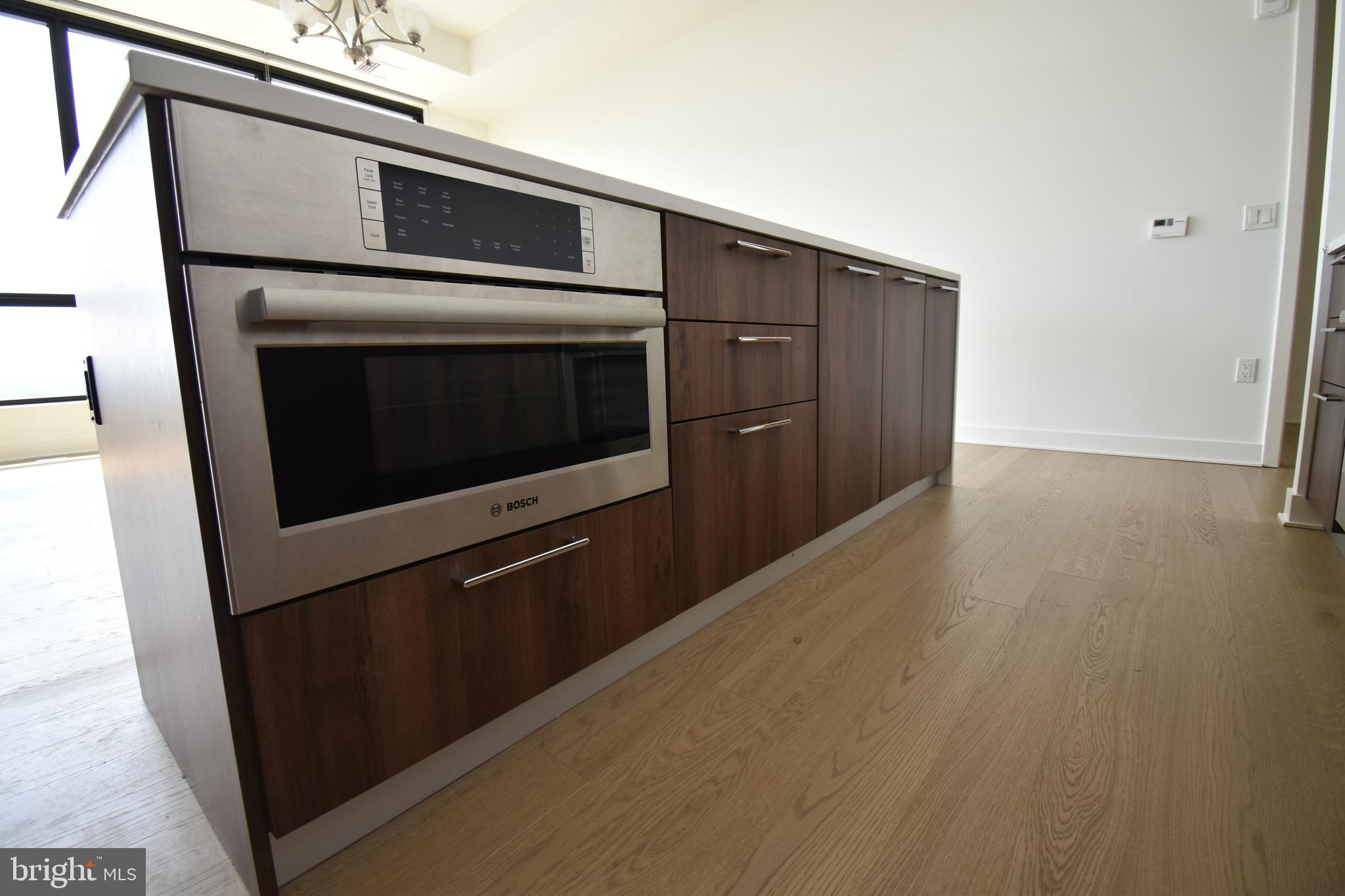 THE BORO TYSONS - Residential