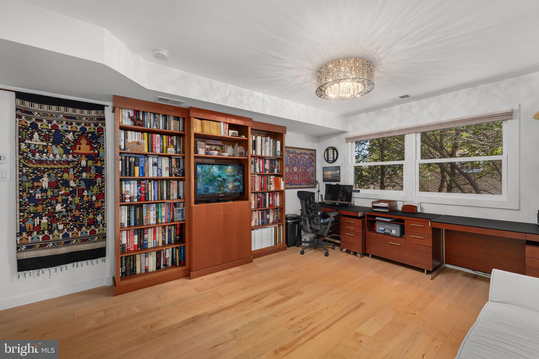 POTOMAC HILLS - Residential