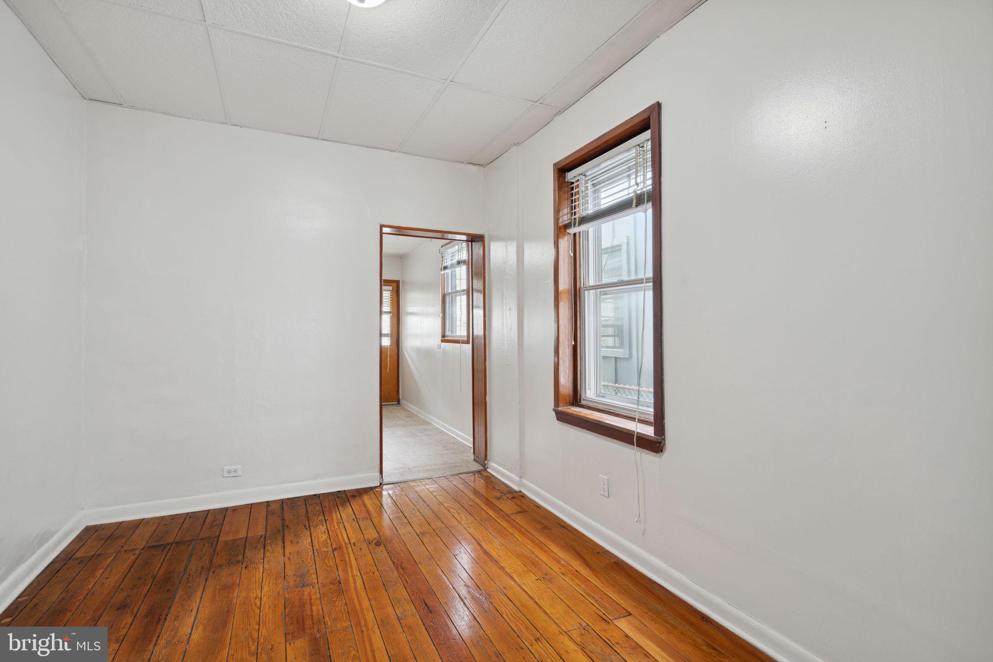 PORT RICHMOND - Residential
