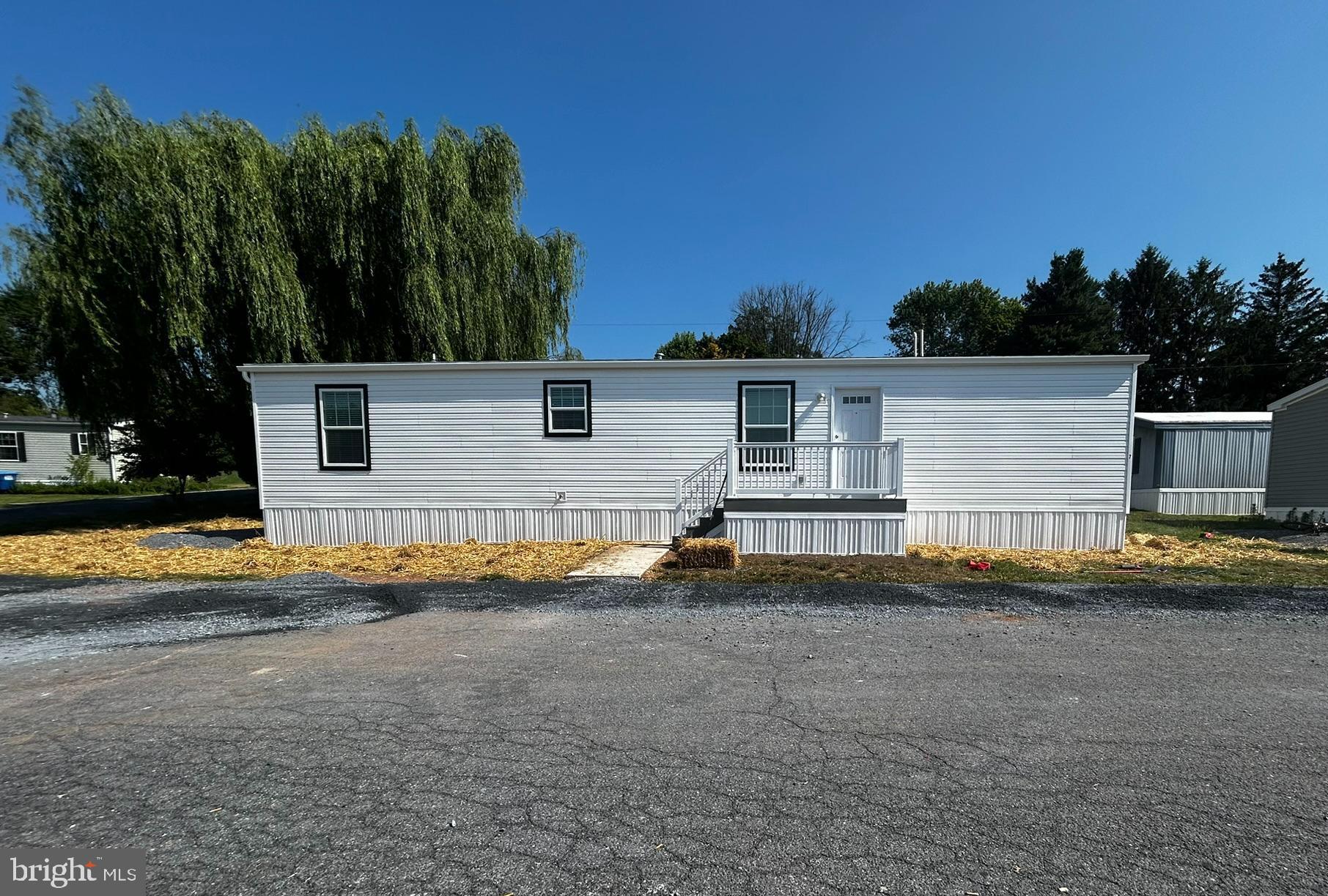 BROOKSIDE MOBILE HOME PK - Residential