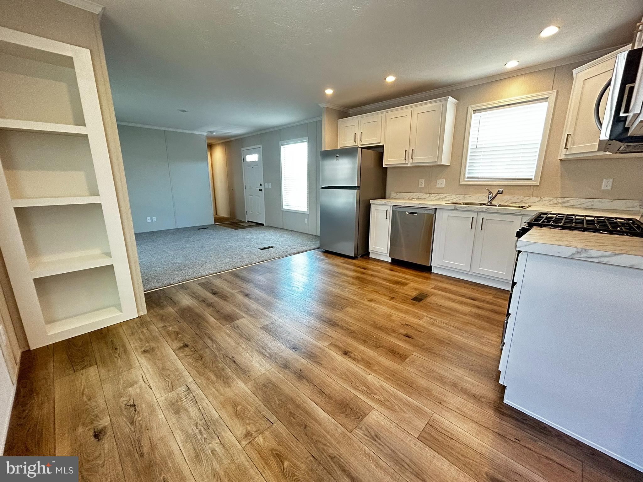 BROOKSIDE MOBILE HOME PK - Residential