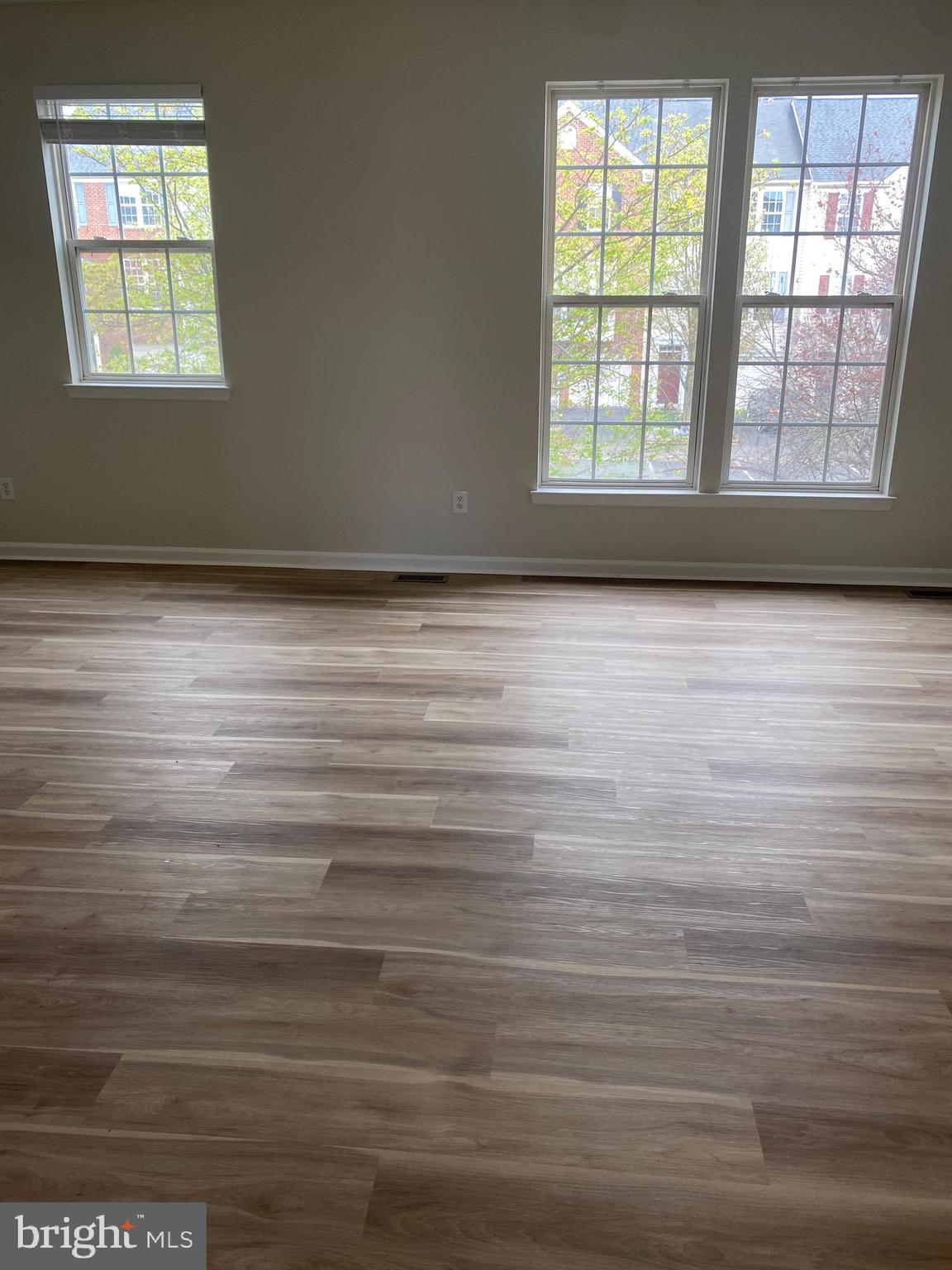 STEPHENS LANDING - Residential Lease