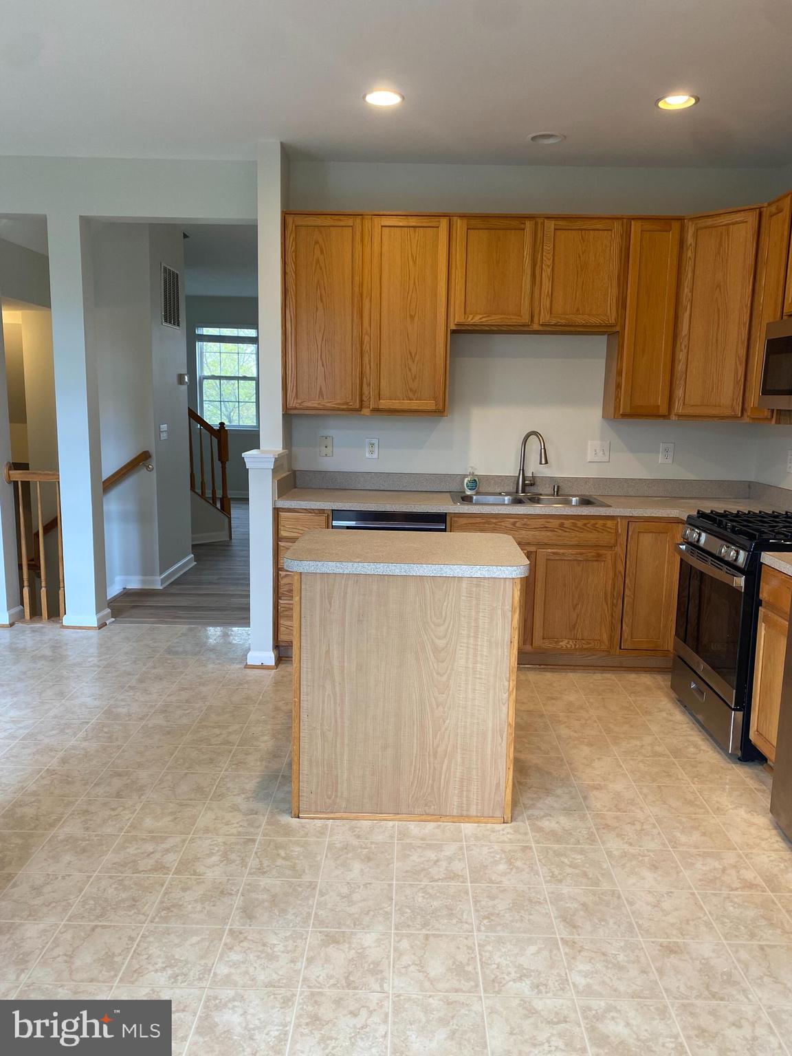 STEPHENS LANDING - Residential Lease