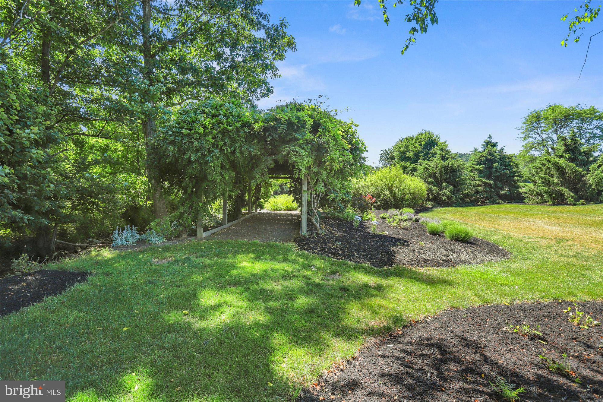 NEWVILLE - Residential