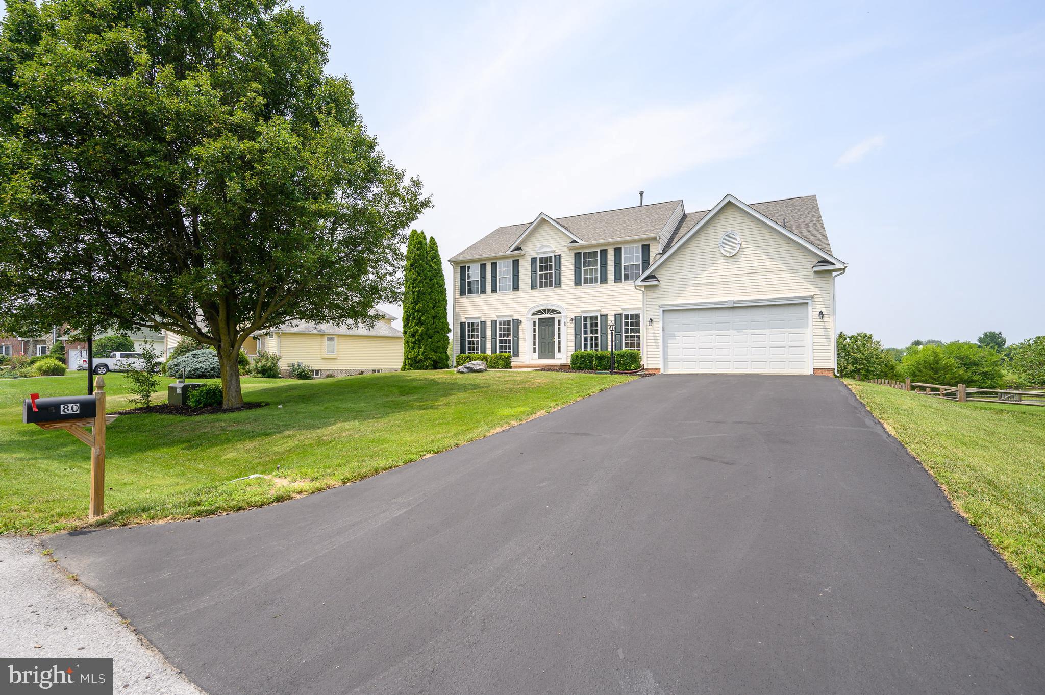 LOCUST HILL - Residential