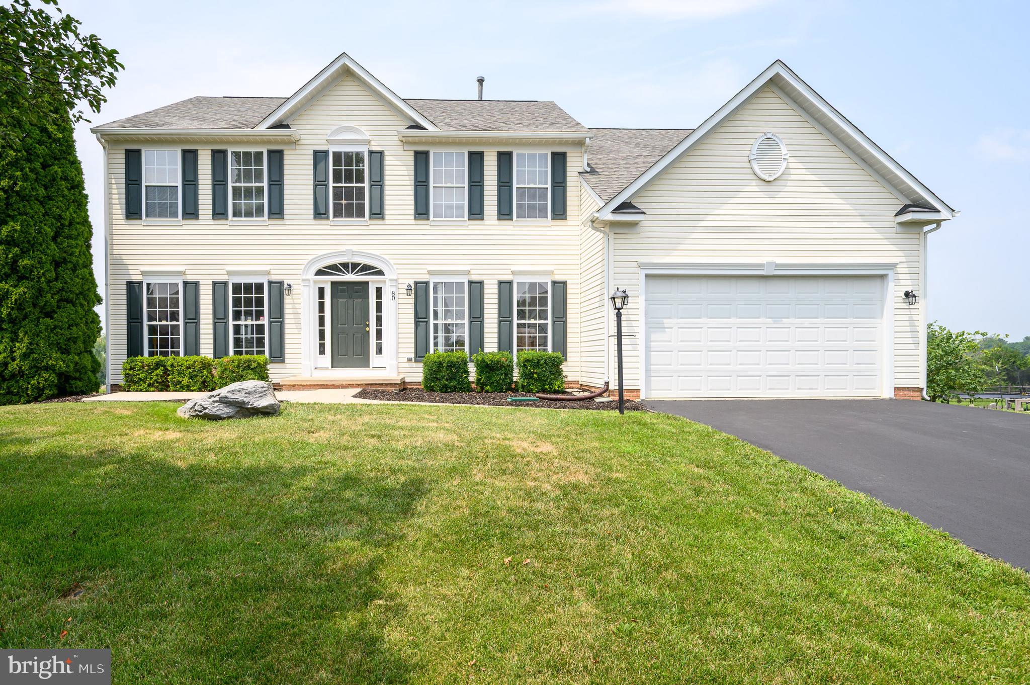 LOCUST HILL - Residential