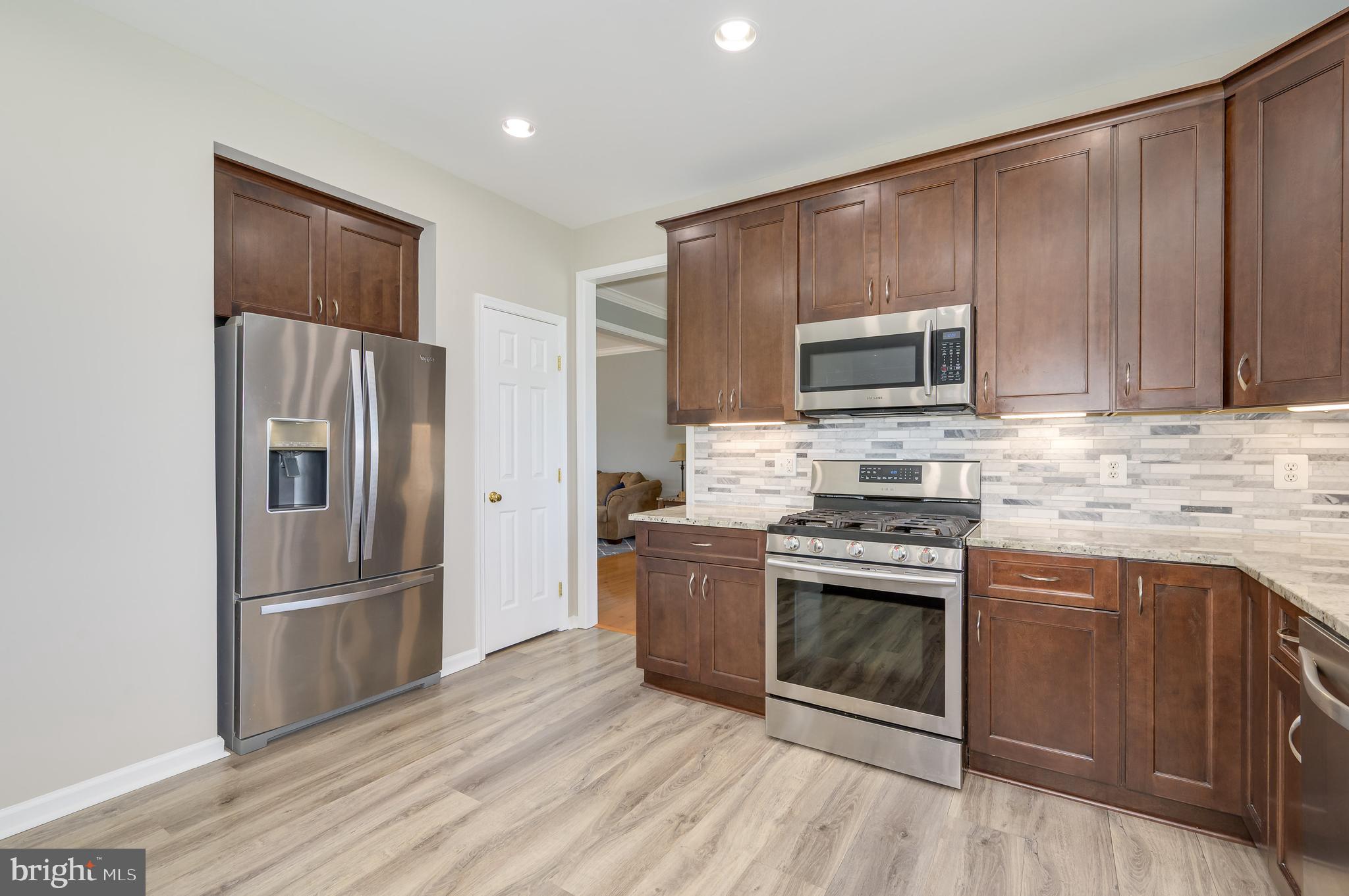LOCUST HILL - Residential