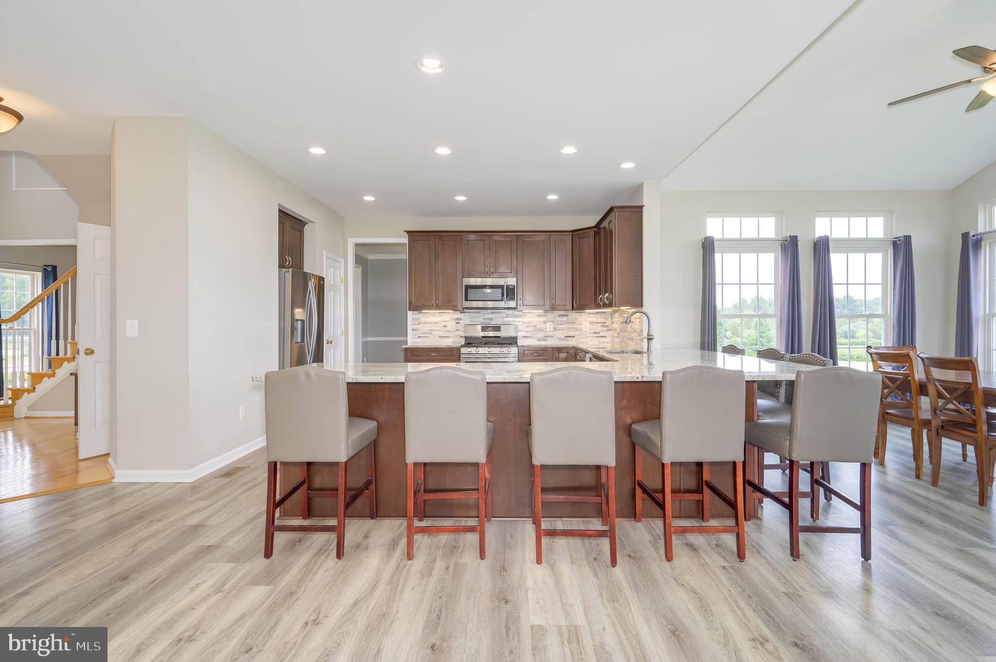 LOCUST HILL - Residential