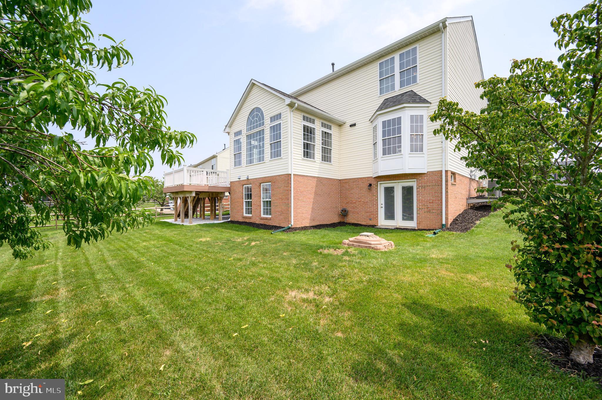 LOCUST HILL - Residential