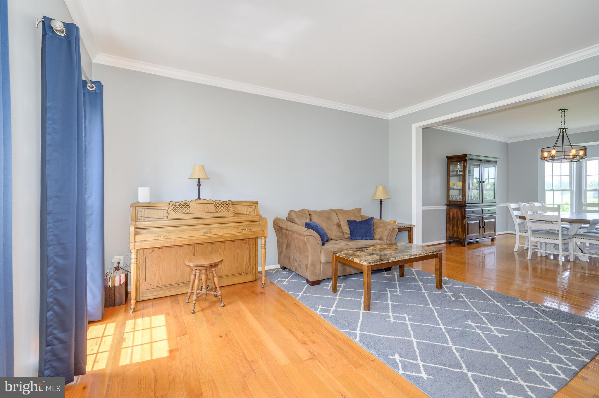 LOCUST HILL - Residential