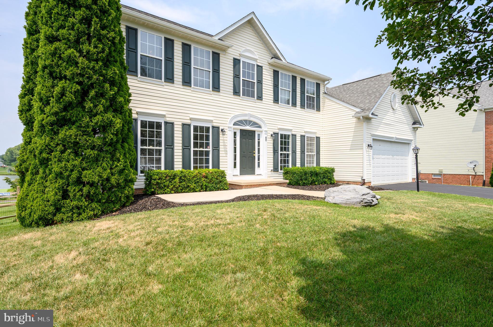 LOCUST HILL - Residential