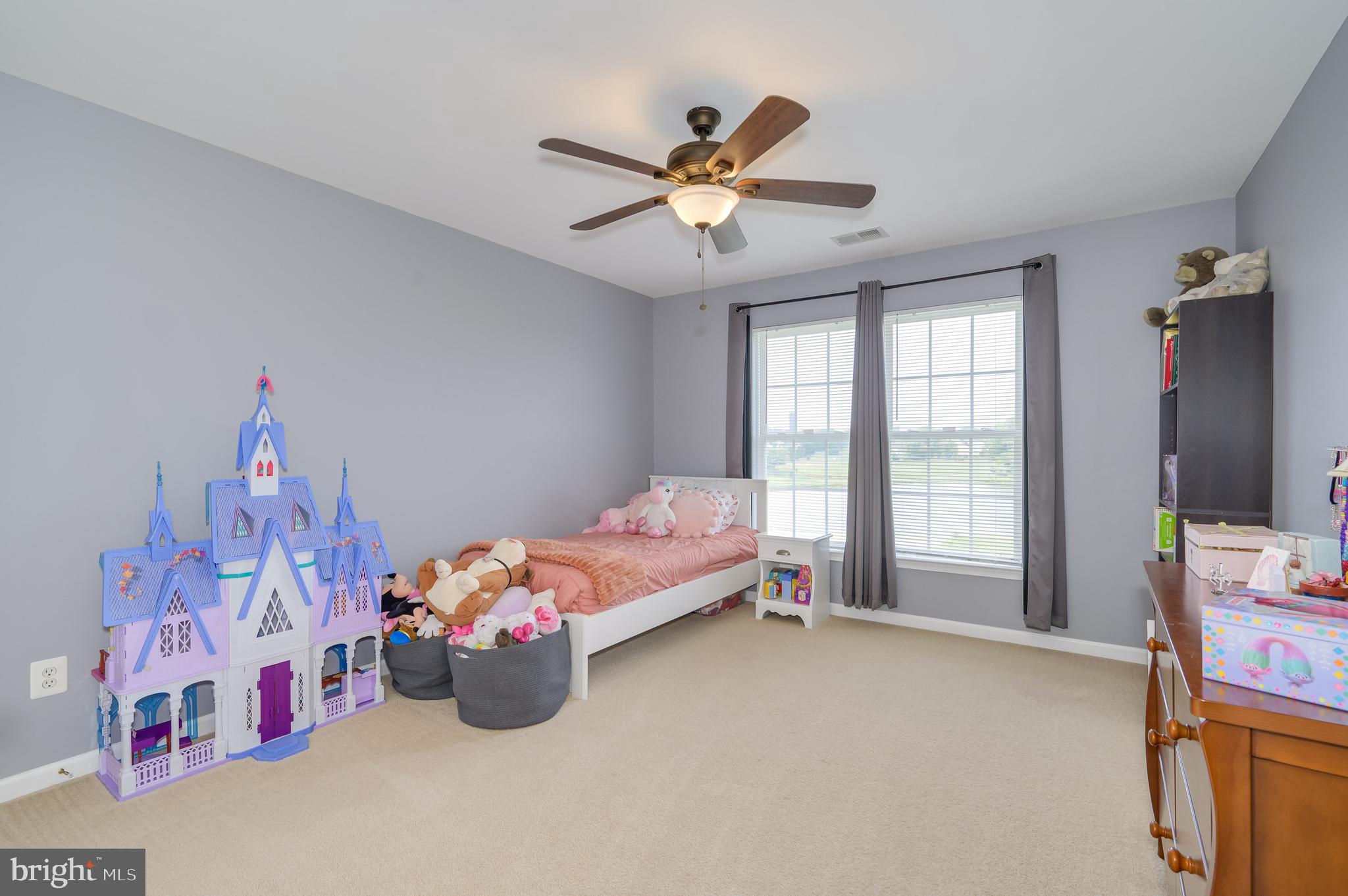 LOCUST HILL - Residential