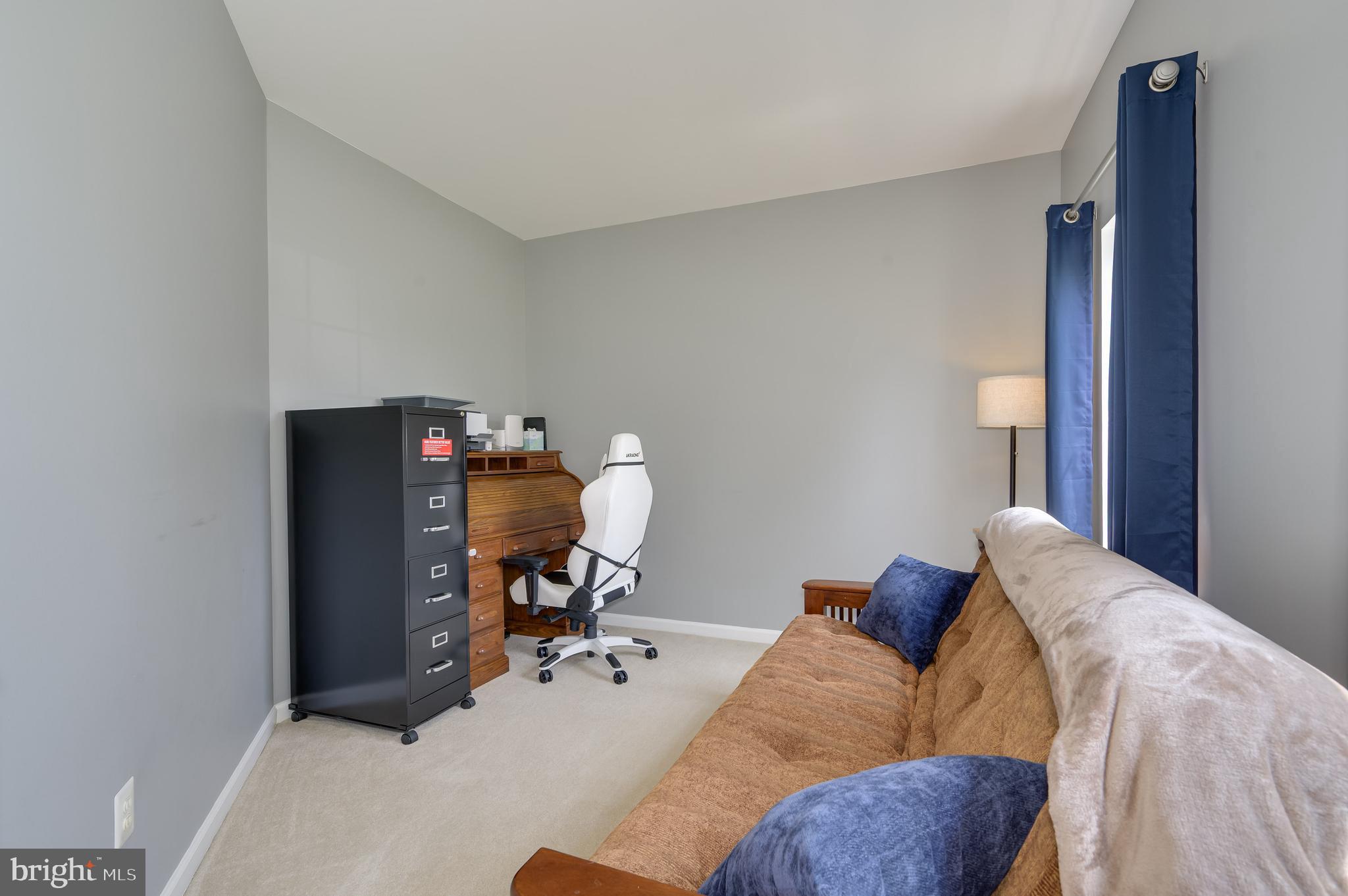LOCUST HILL - Residential