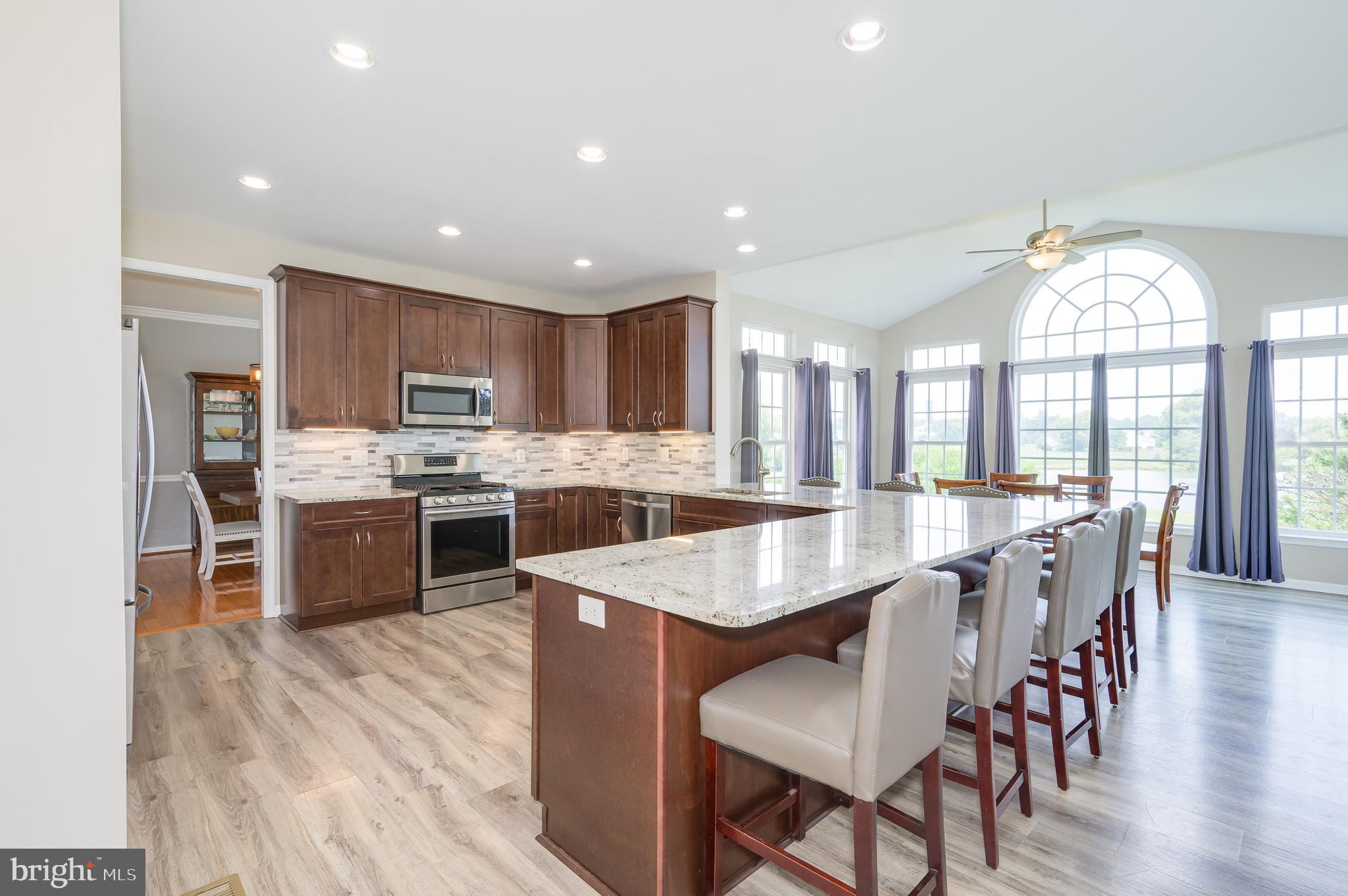 LOCUST HILL - Residential