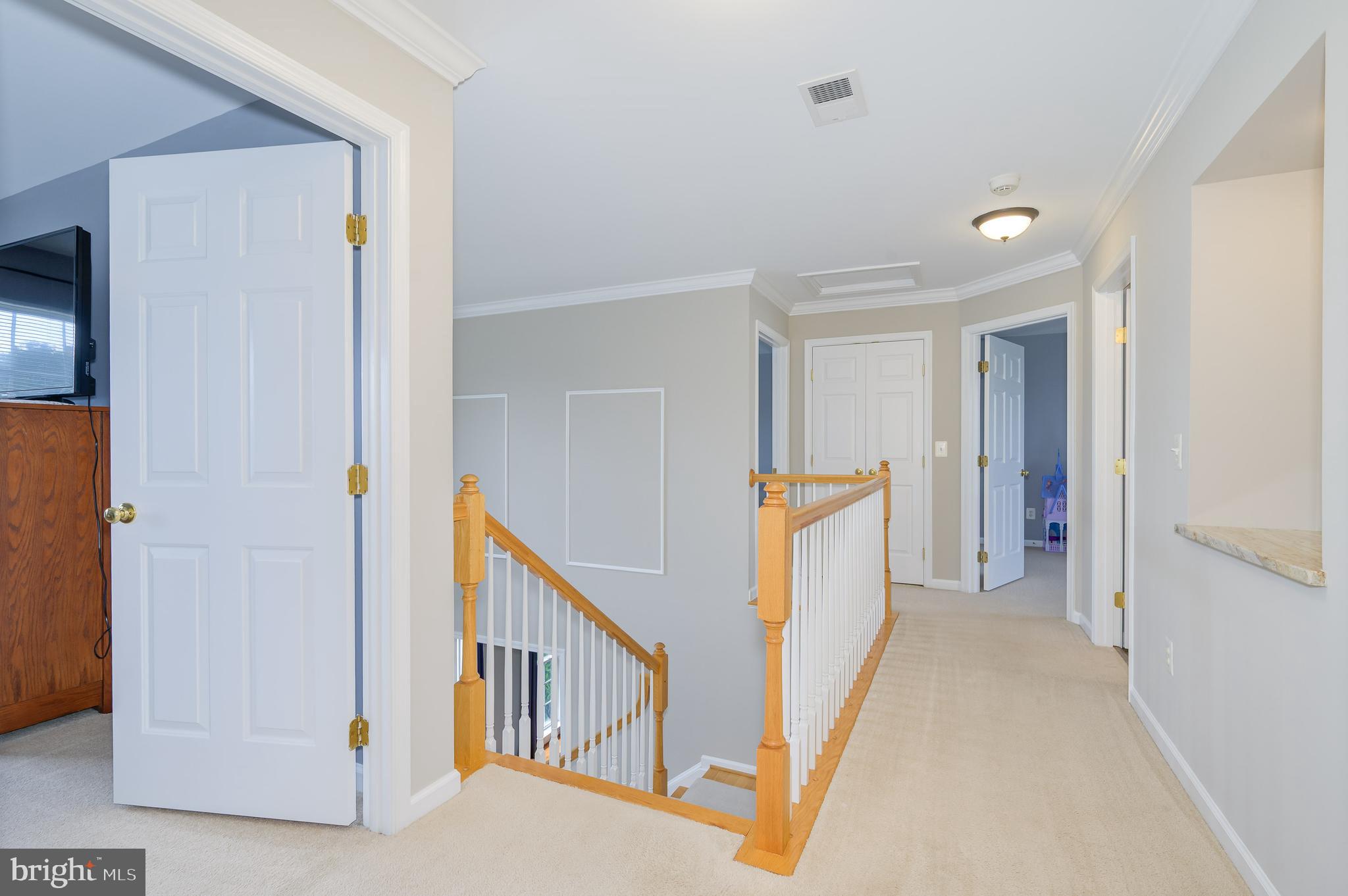 LOCUST HILL - Residential