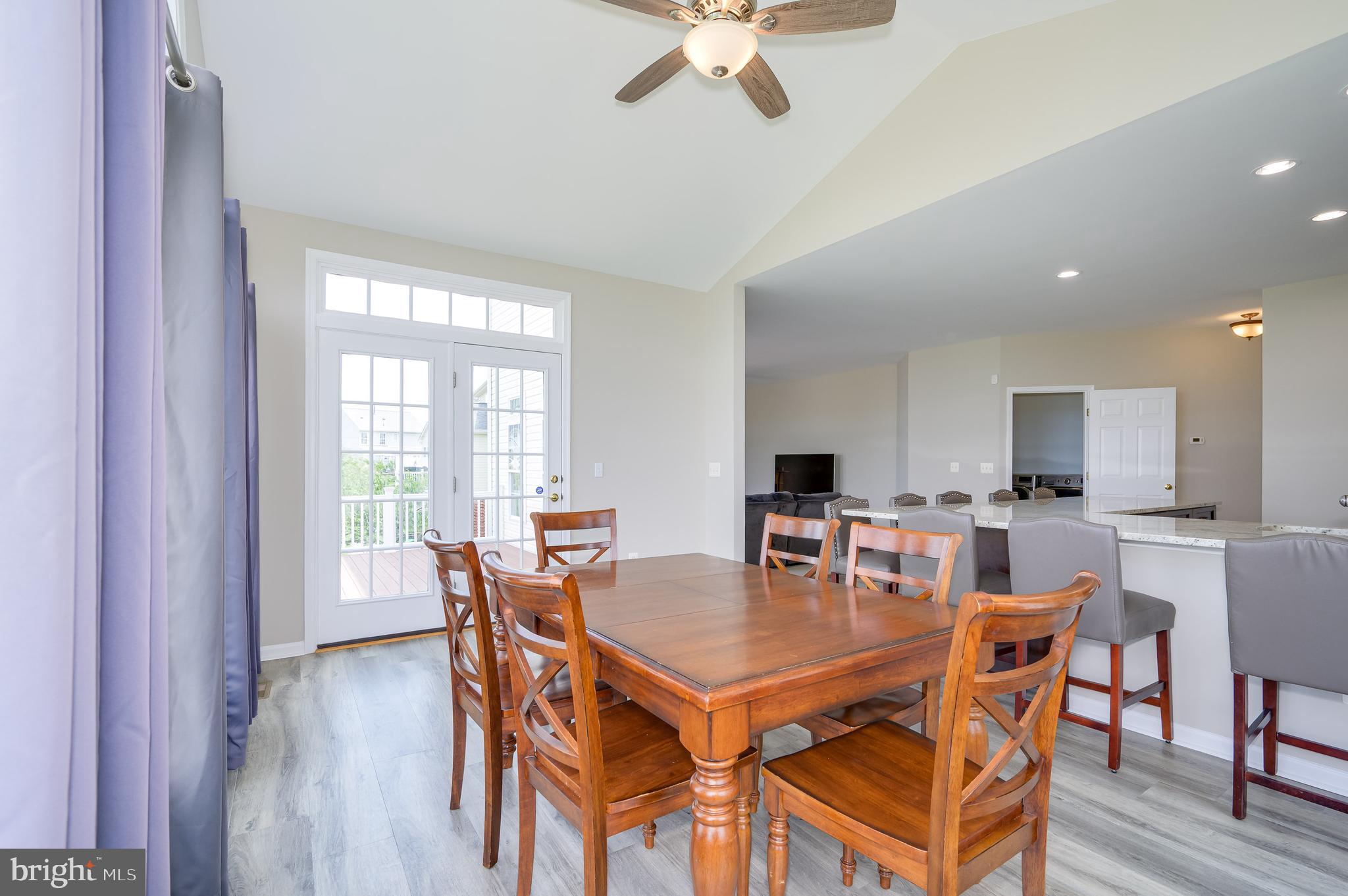 LOCUST HILL - Residential