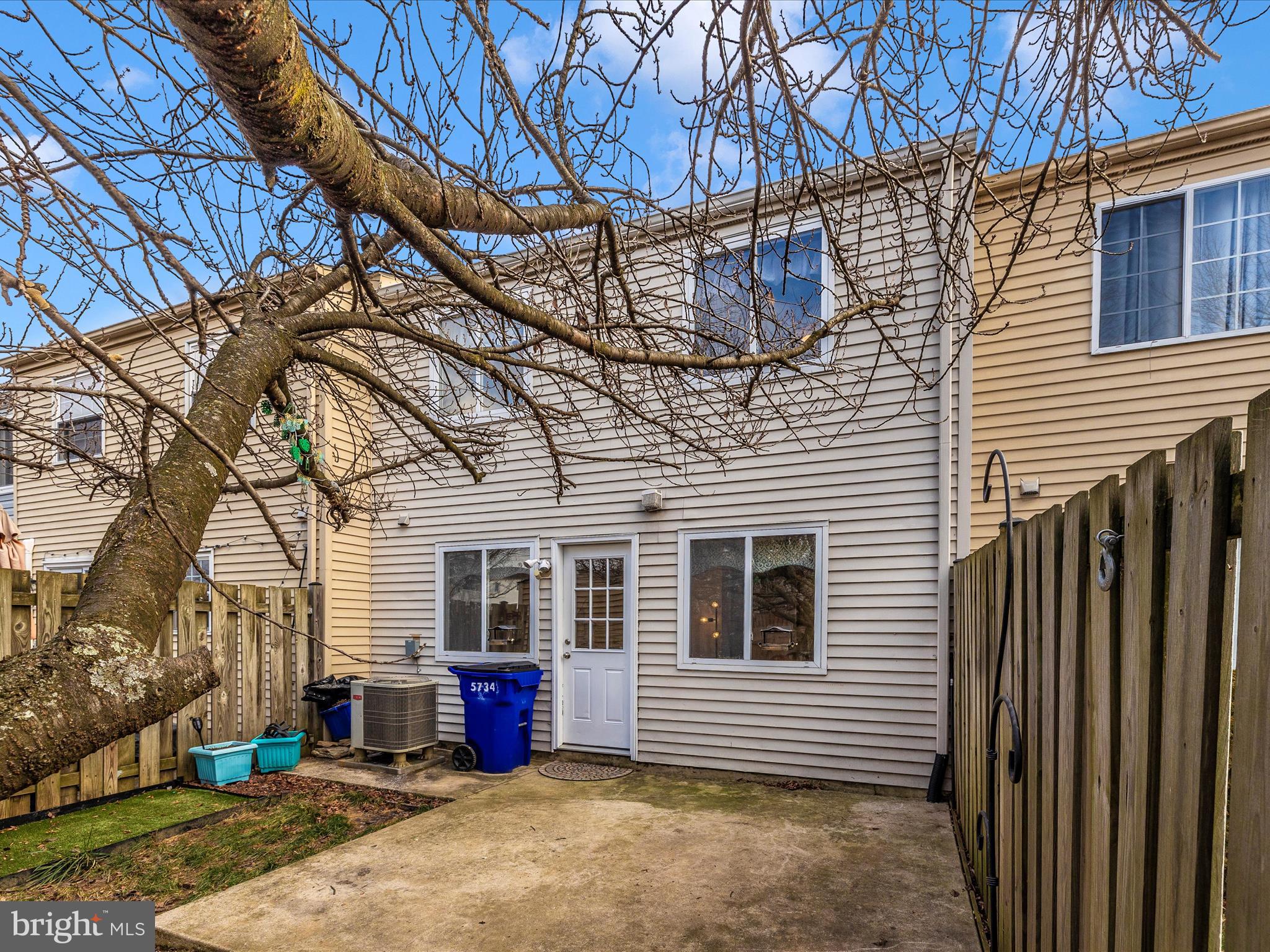 FARMBROOK - Residential