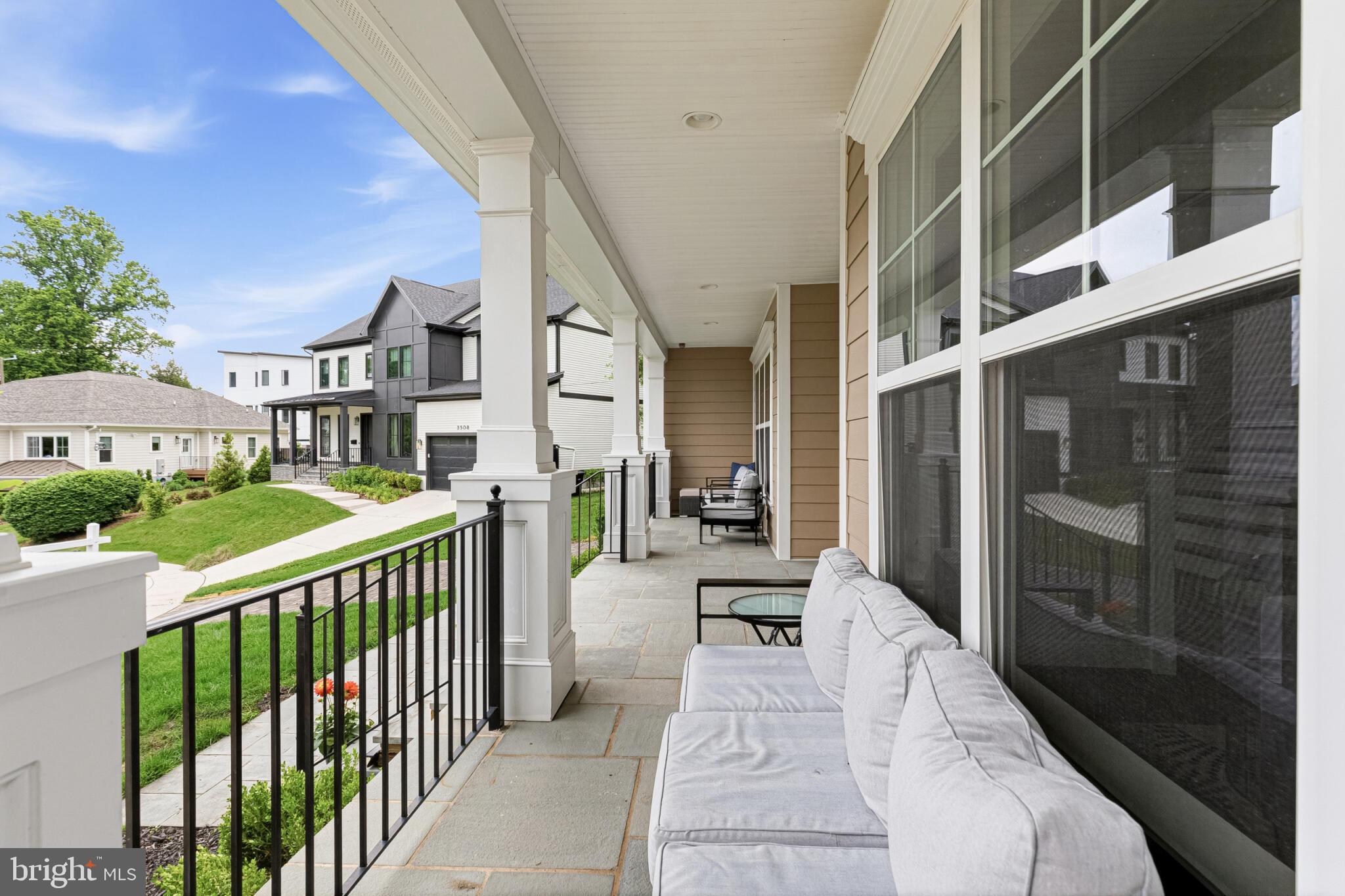 MINOR HILL - Residential