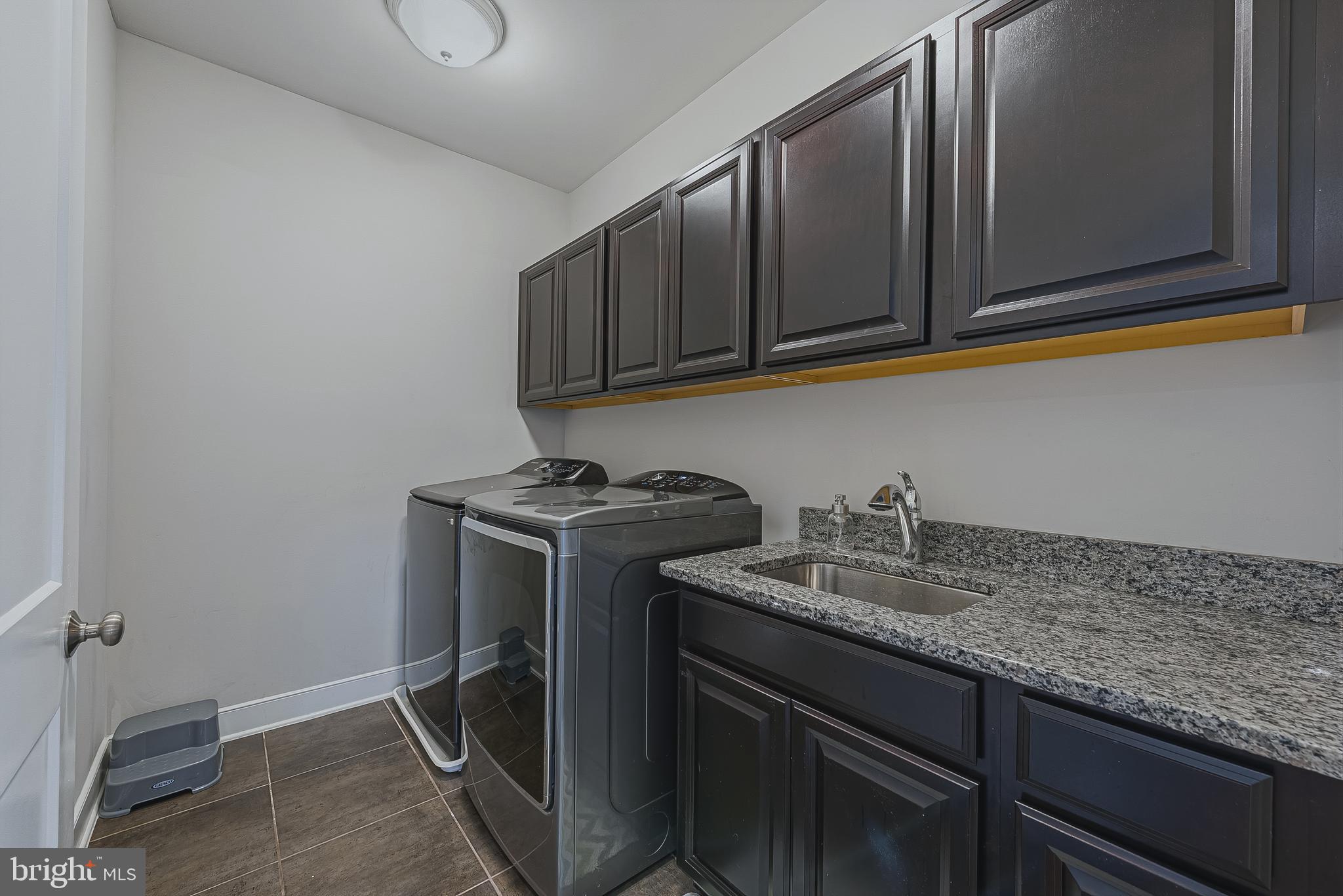 MINOR HILL - Residential