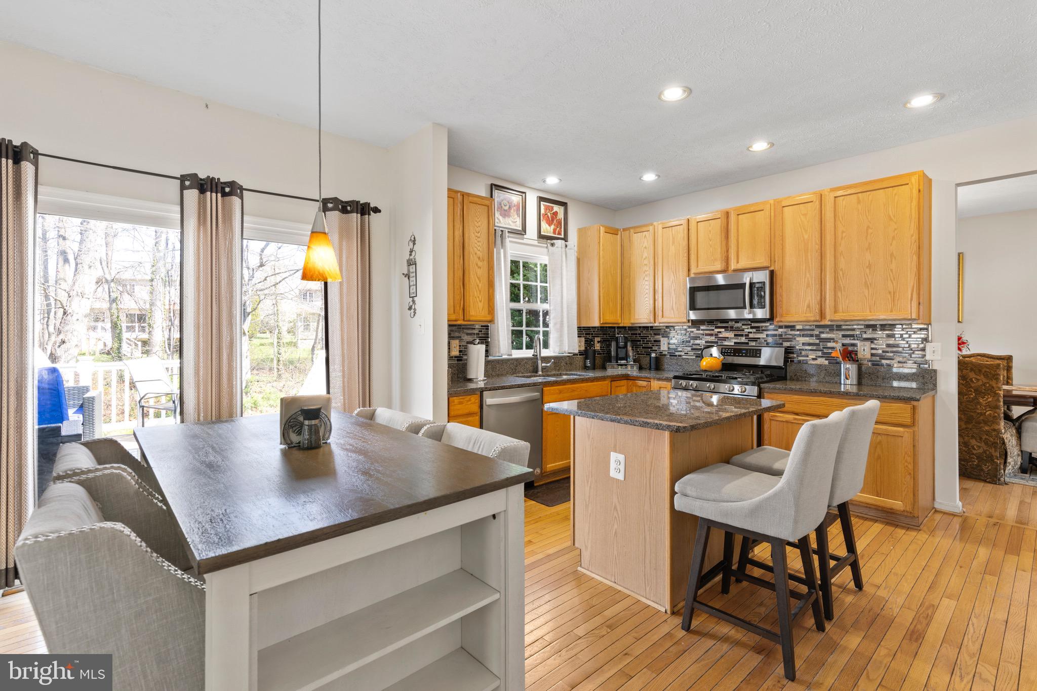 FOREST OAKS - Residential