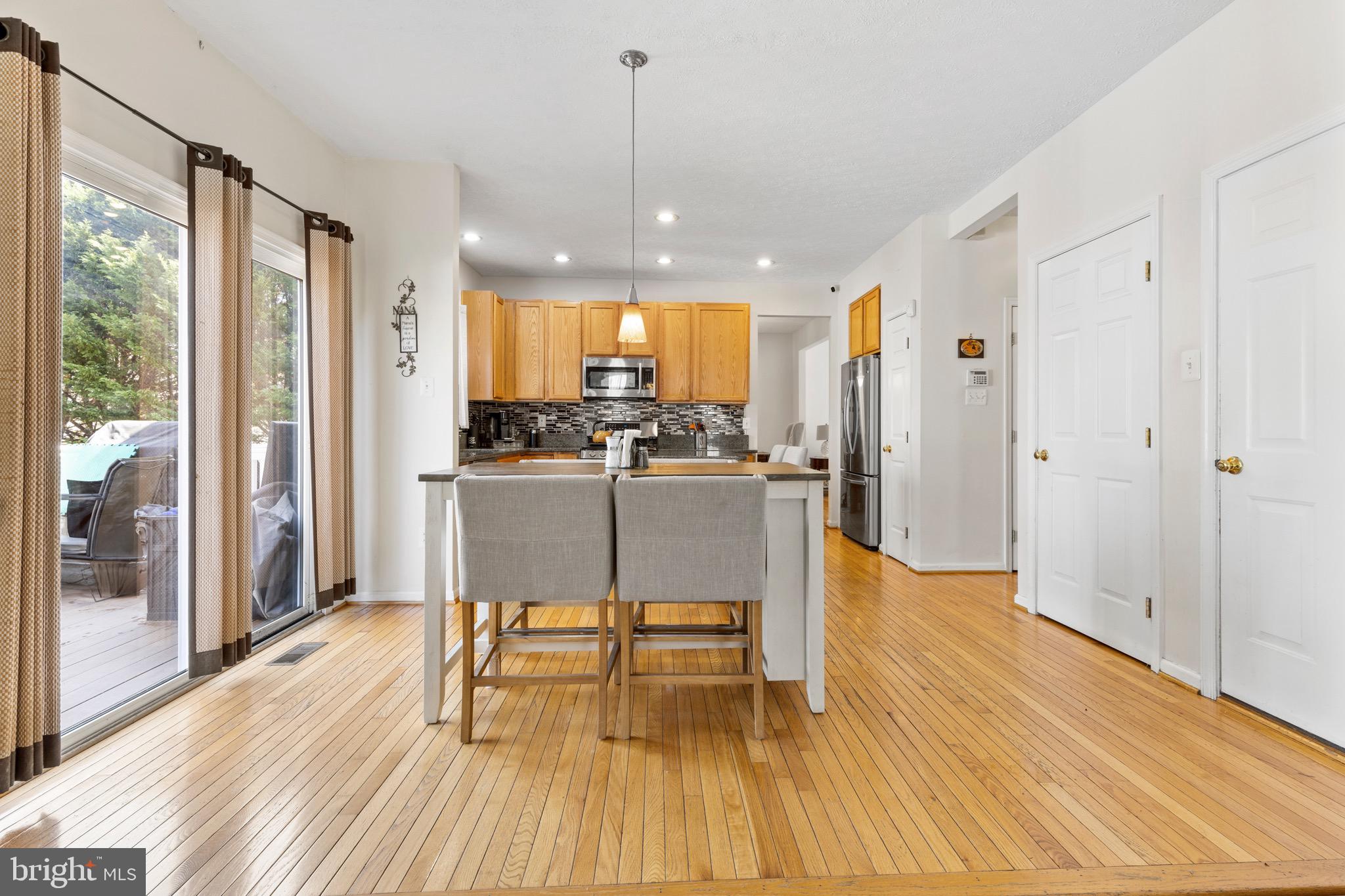 FOREST OAKS - Residential