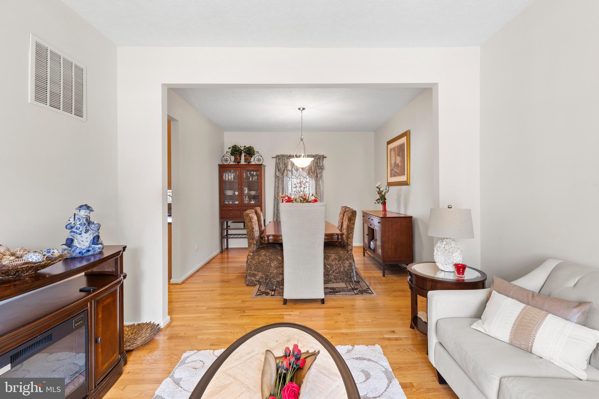 FOREST OAKS - Residential