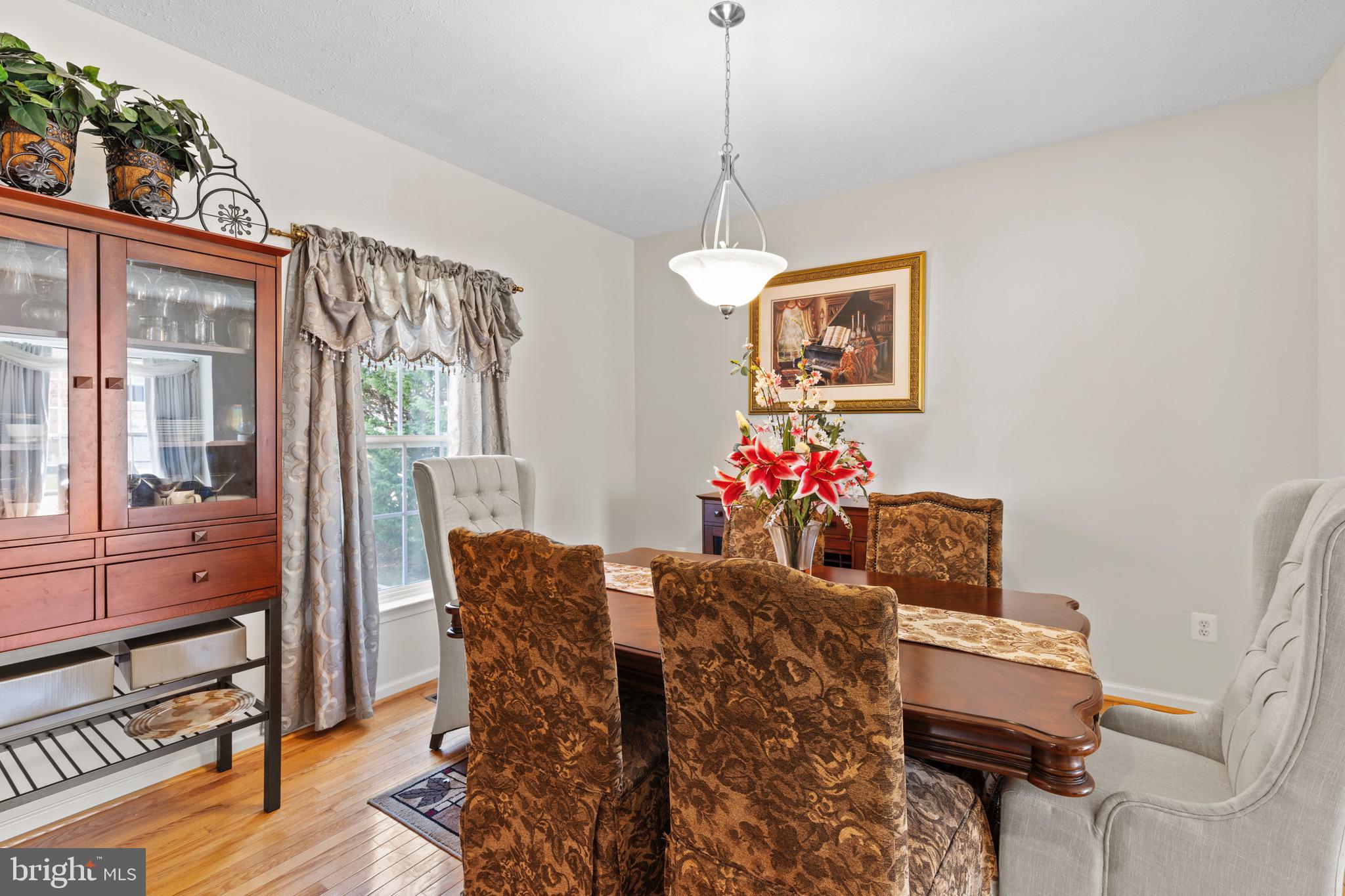 FOREST OAKS - Residential