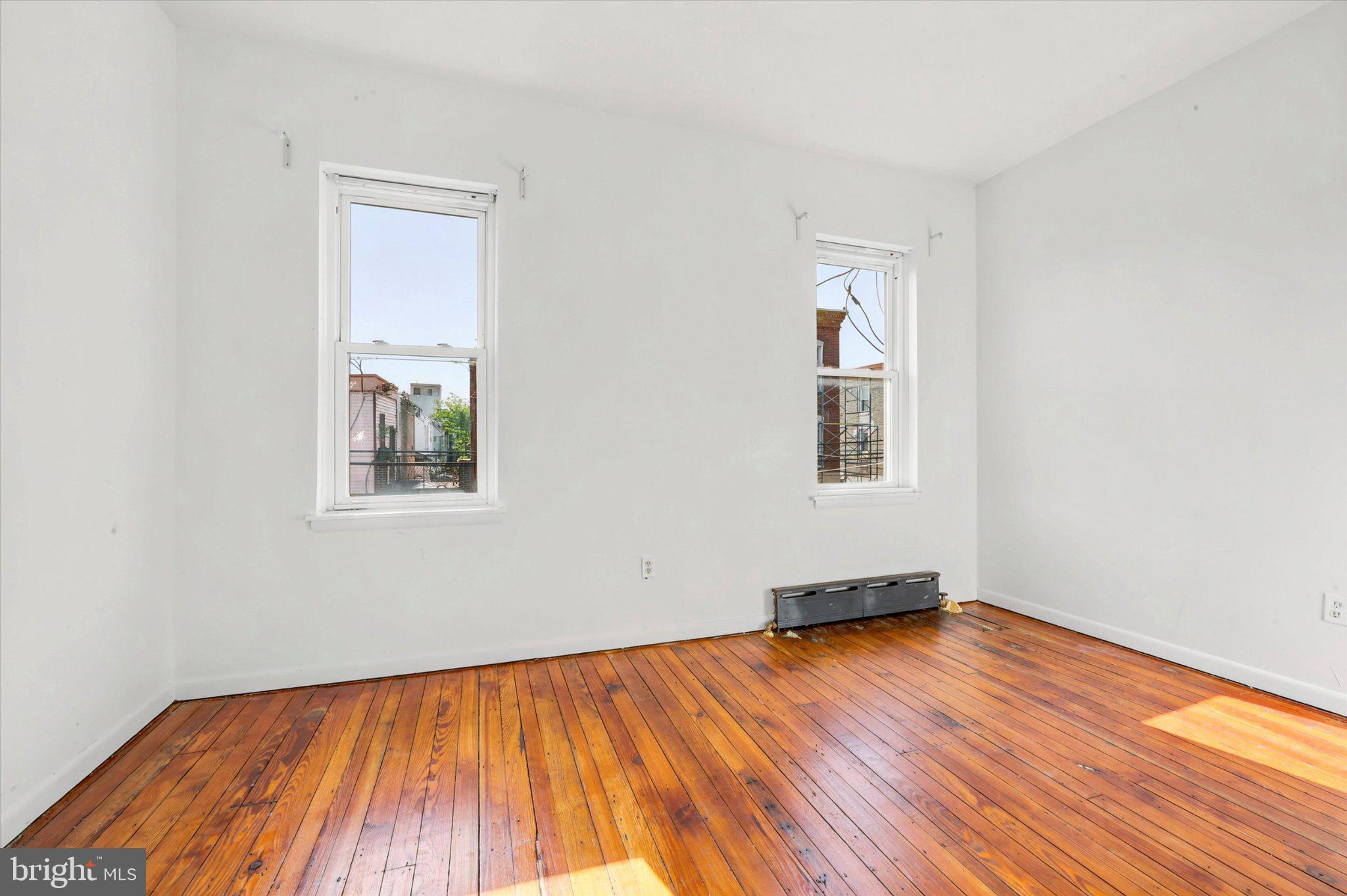 POINT BREEZE - Residential