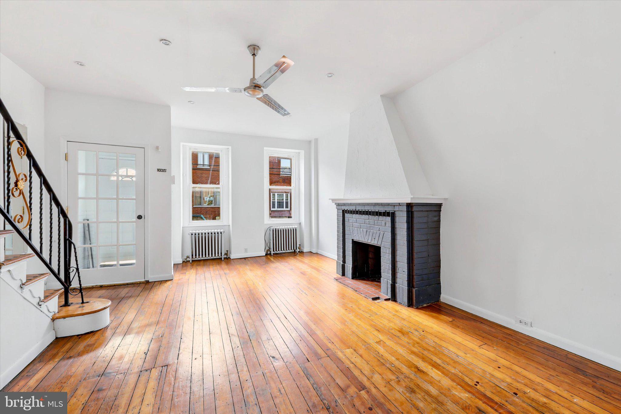 POINT BREEZE - Residential