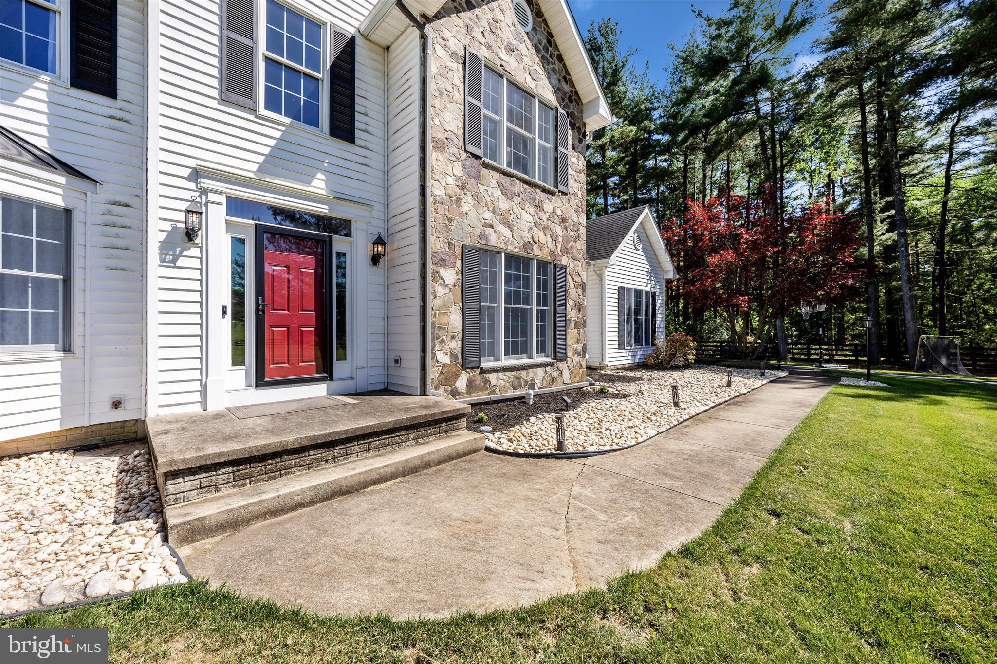 LIBERTY PINES - Residential