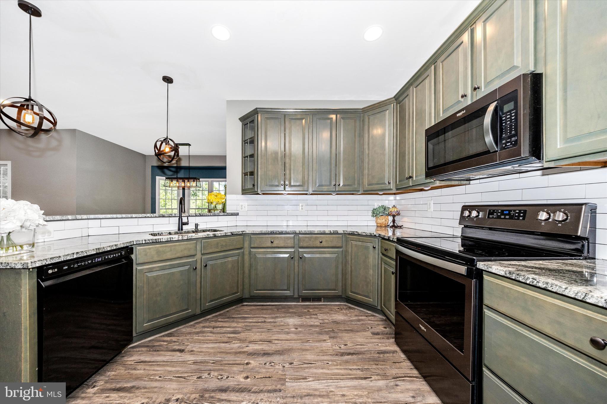 LIBERTY PINES - Residential