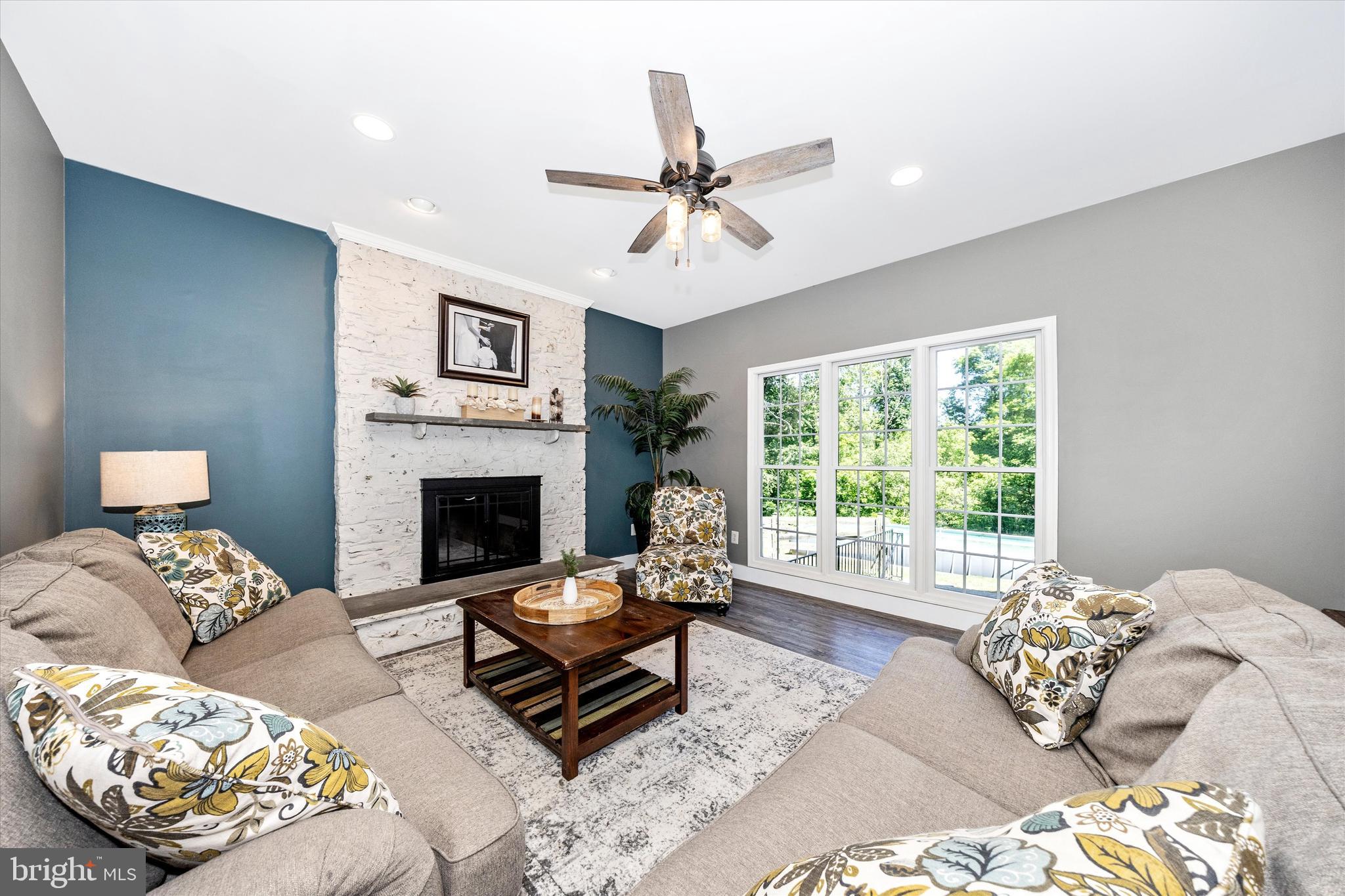 LIBERTY PINES - Residential
